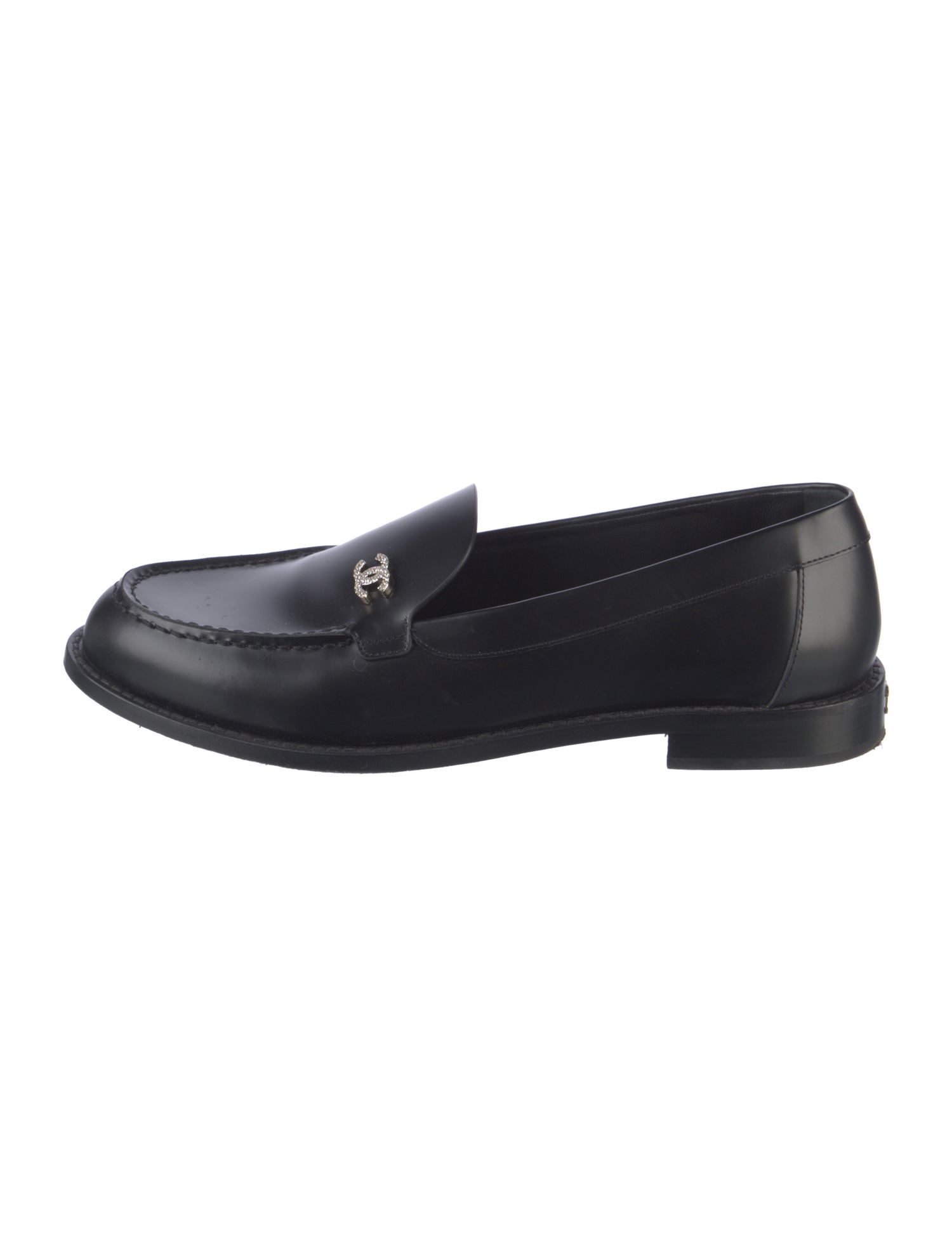 Chanel Interlocking CC Logo Leather Loafers