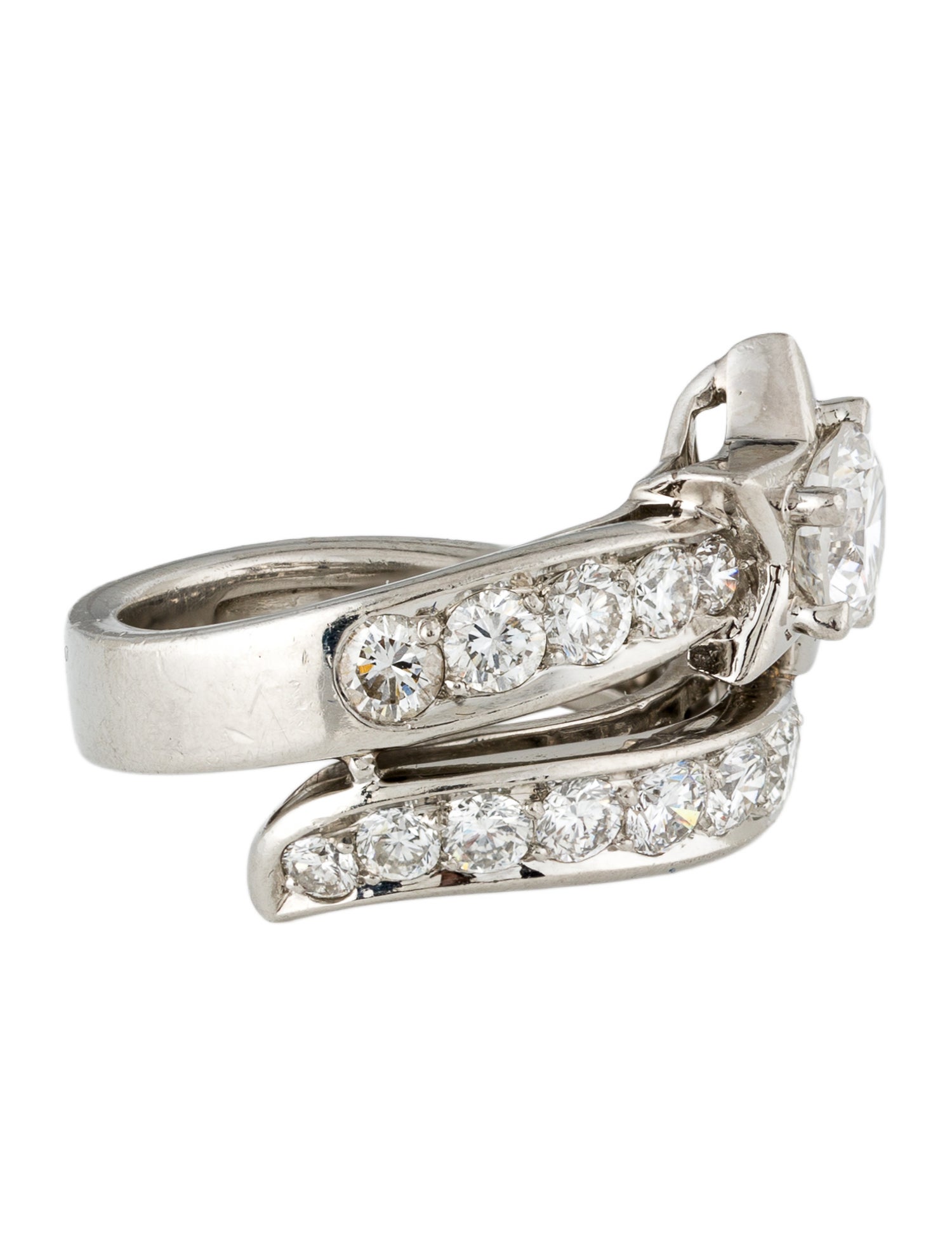 Chanel Platinum 2.70ctw Diamond Comete Ring