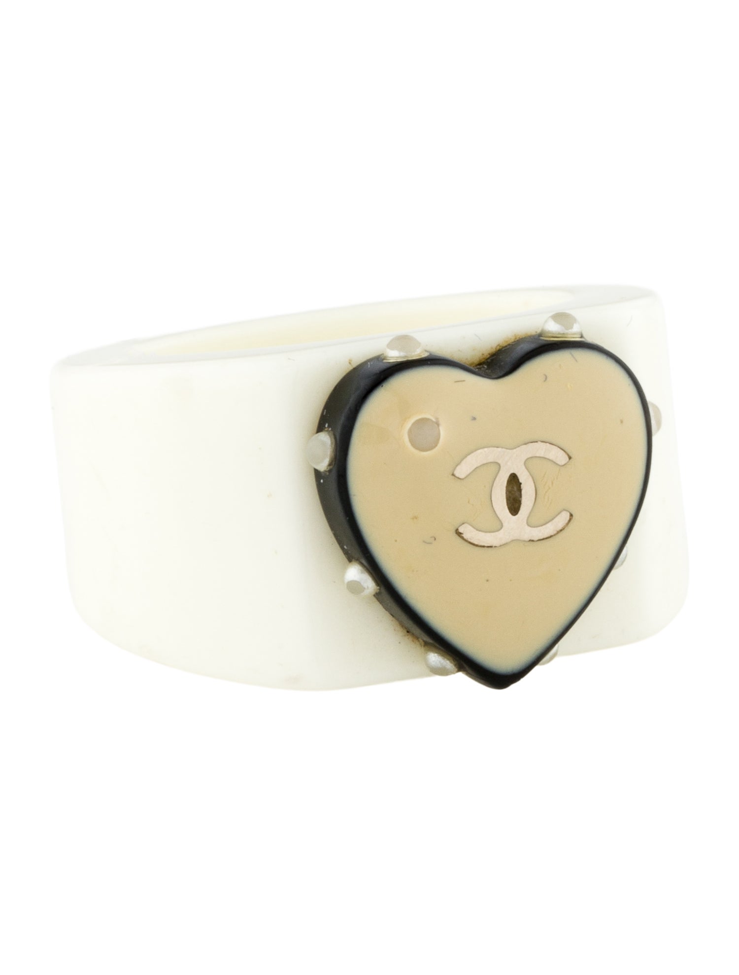 Chanel Vintage Faux Pearl & Resin CC Heart Ring