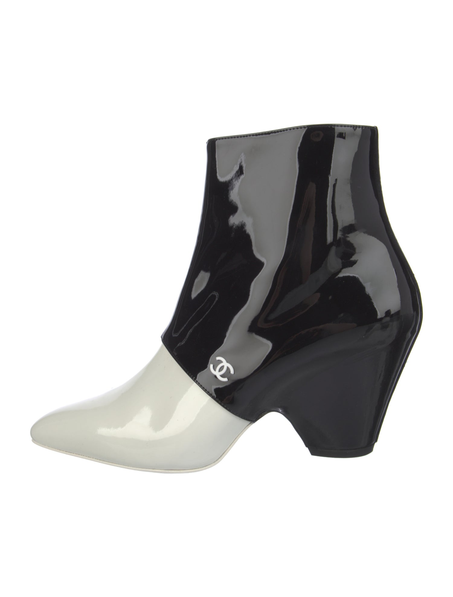 Chanel Interlocking CC Logo Patent Leather Chelsea Boots
