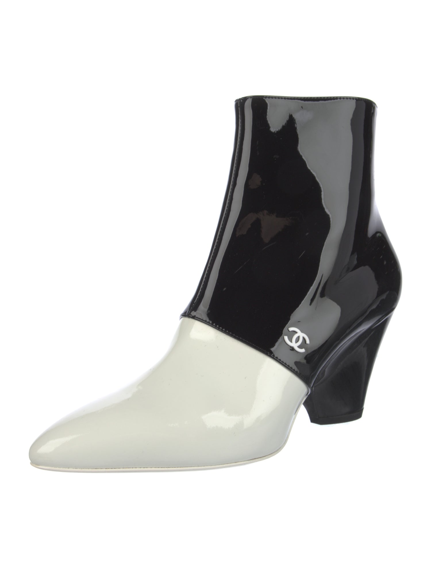 Chanel Interlocking CC Logo Patent Leather Chelsea Boots