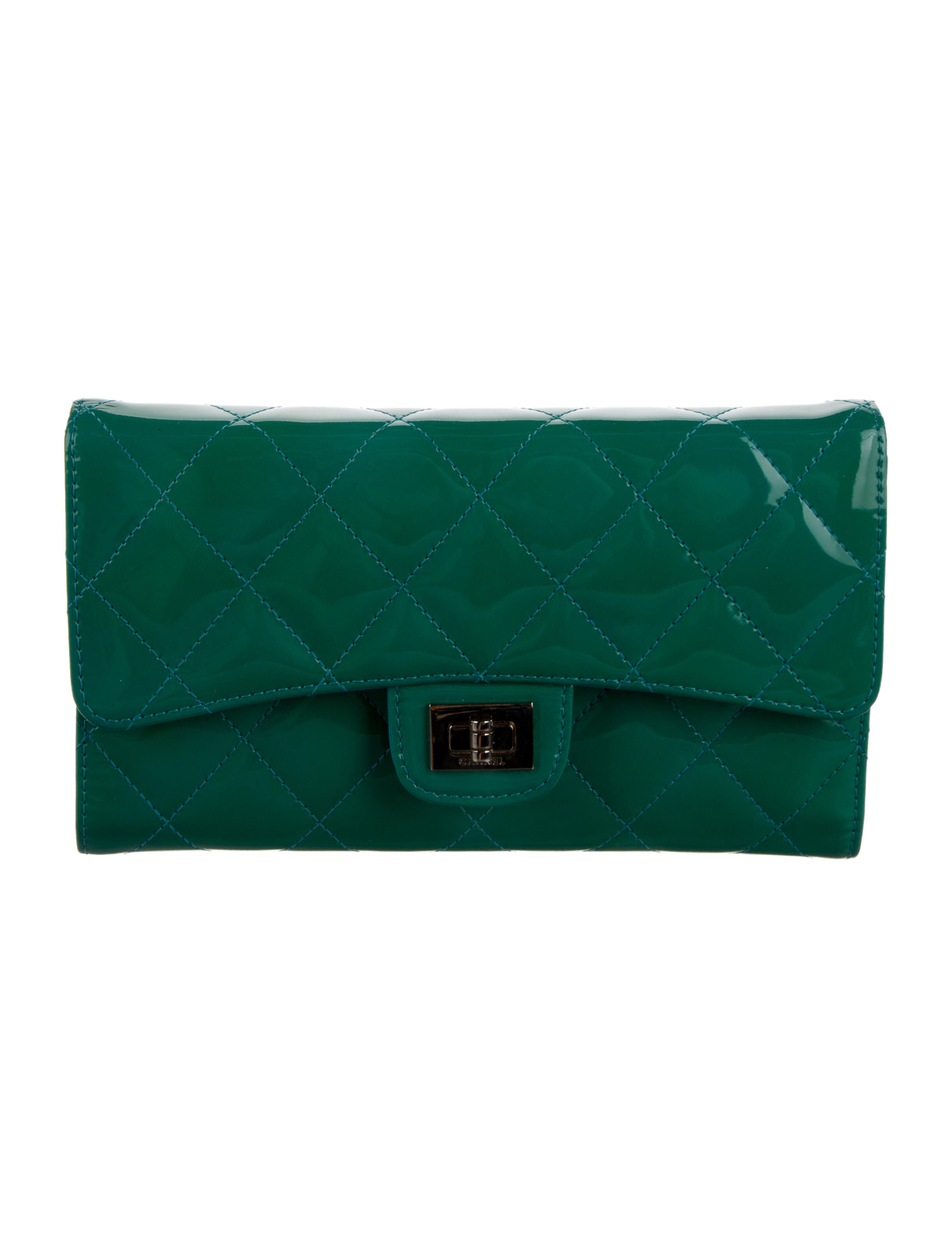 Chanel Vintage 2008-2009 Trifold Wallet