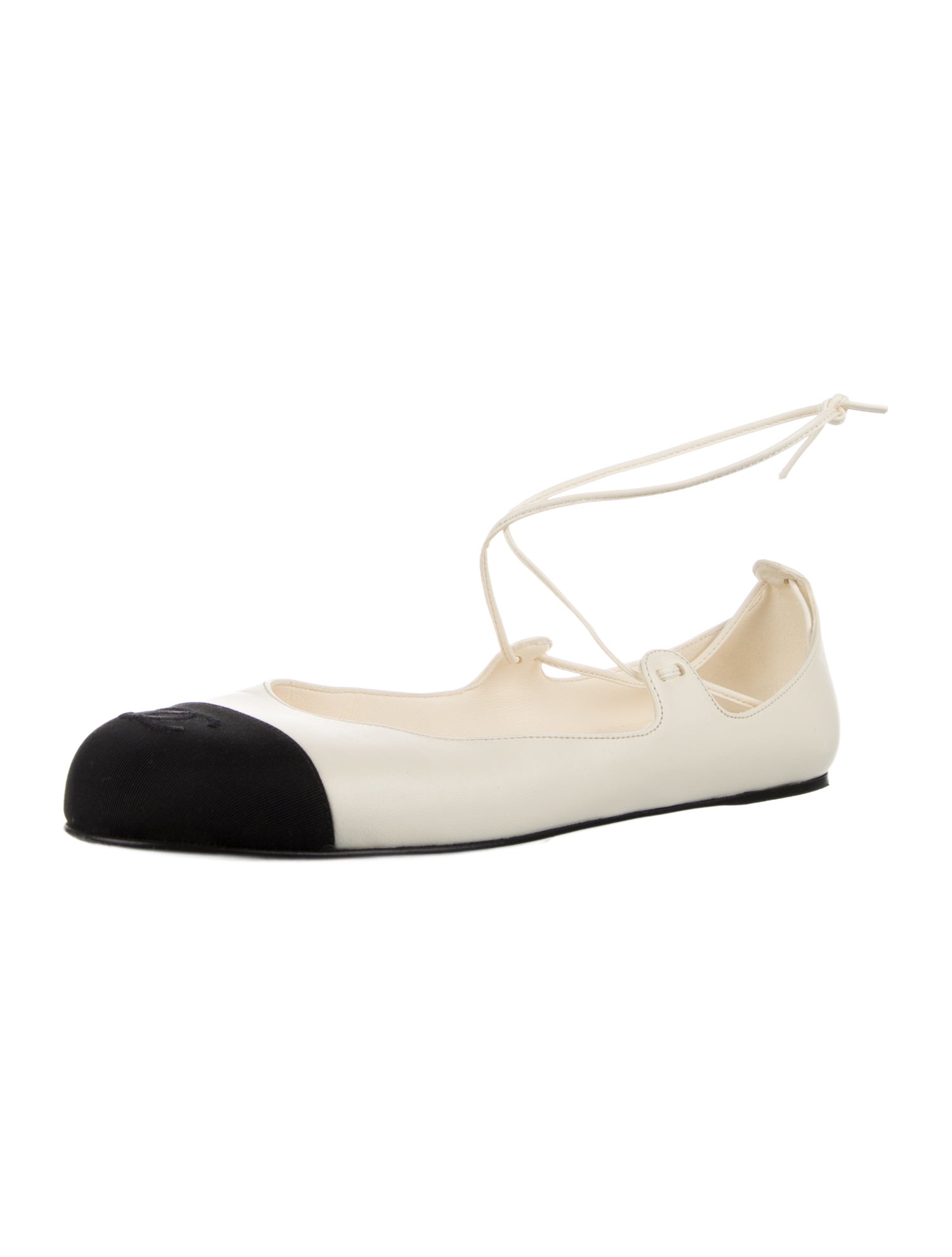 Chanel 2025 Interlocking CC Logo Flats