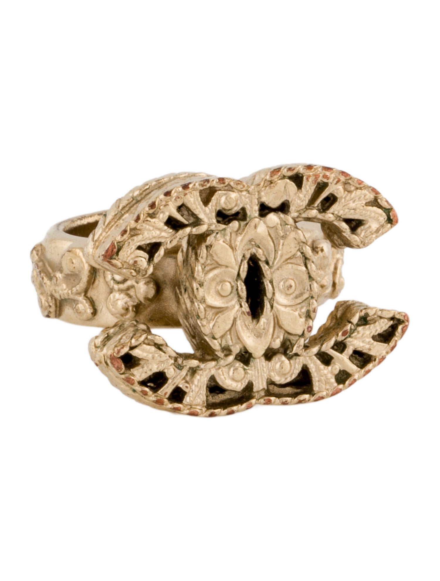 Chanel Filigree CC Cocktial Ring