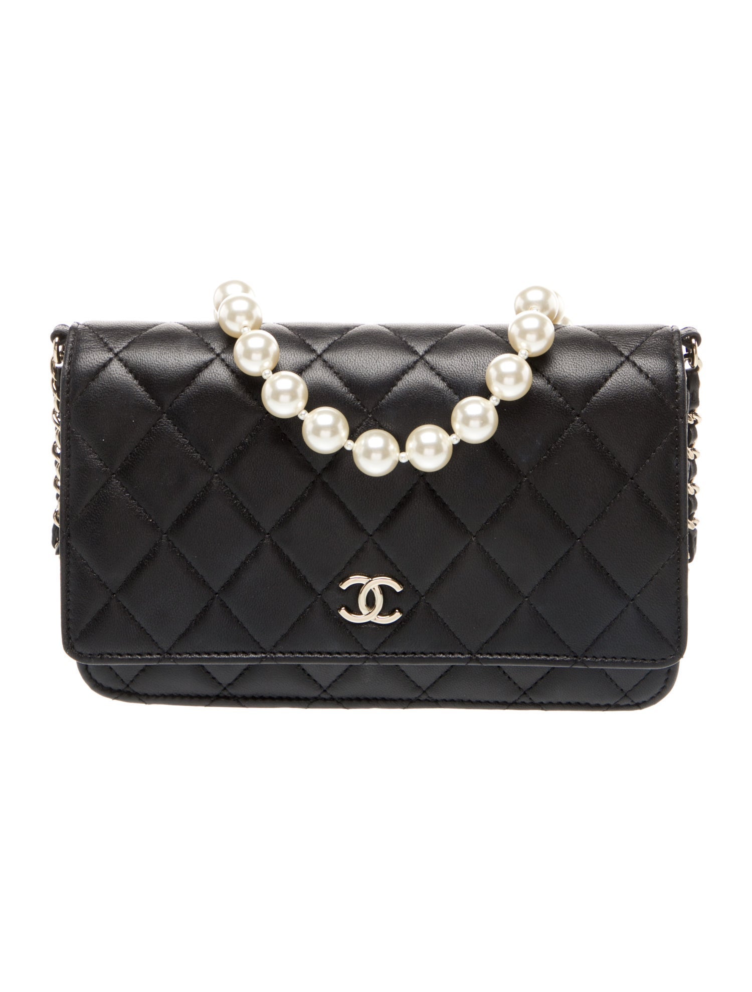 Chanel Pearl Wallet on Chain