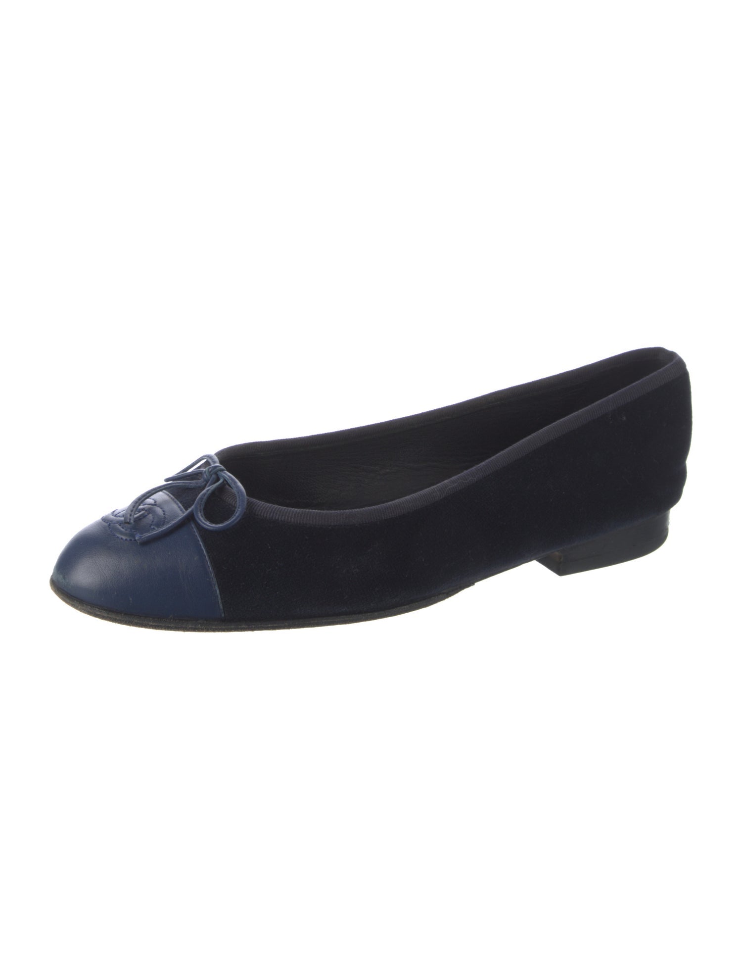 Chanel Interlocking CC Logo Suede Ballet Flats