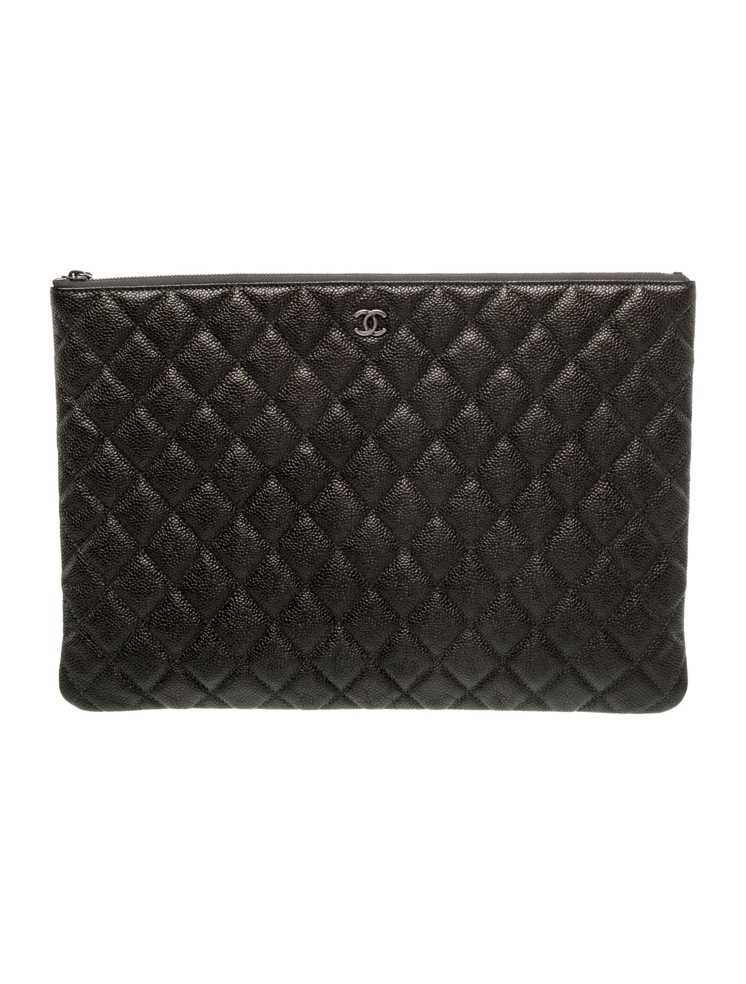 Chanel Large Caviar O-Case