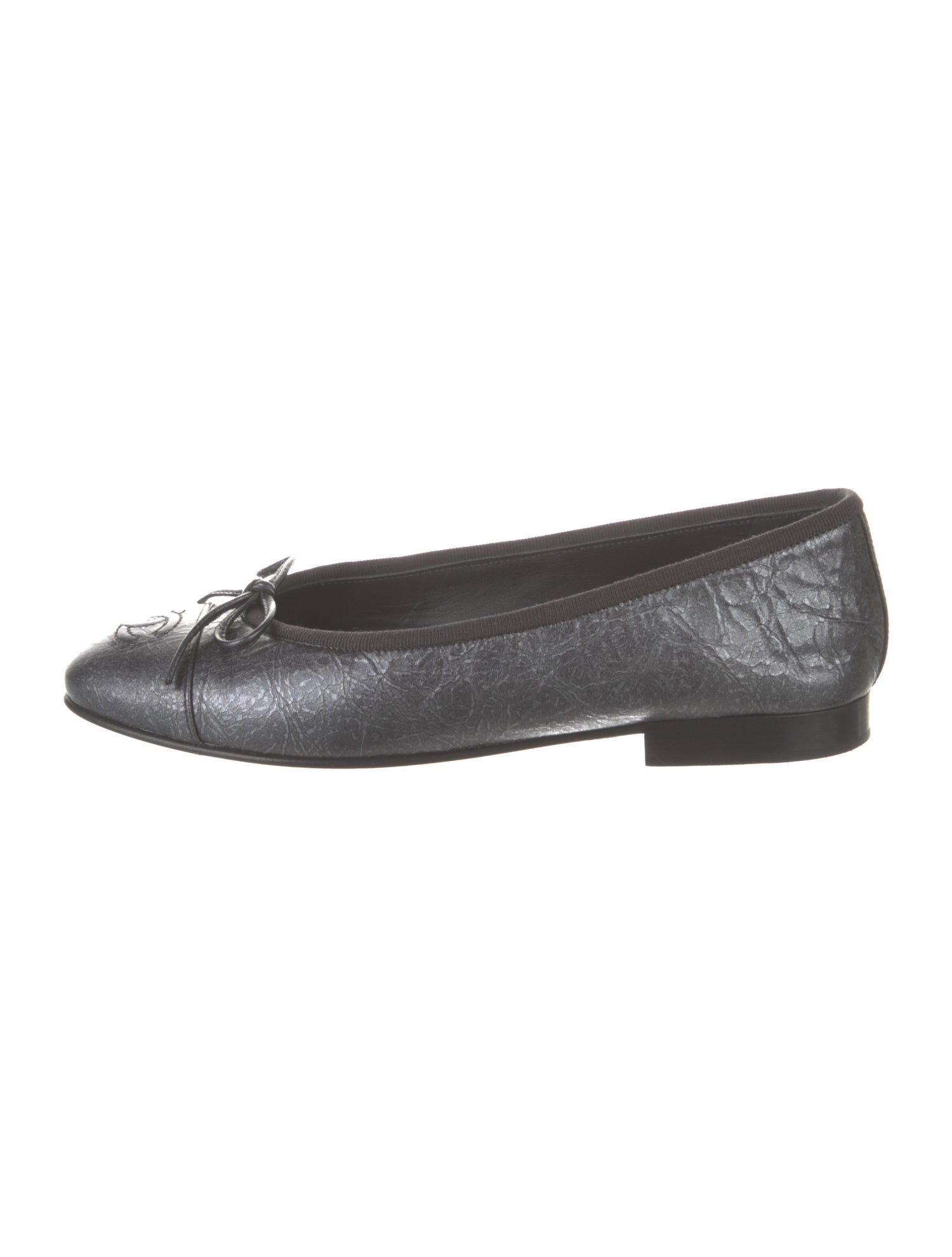 Chanel Interlocking CC Logo Leather Ballet Flats