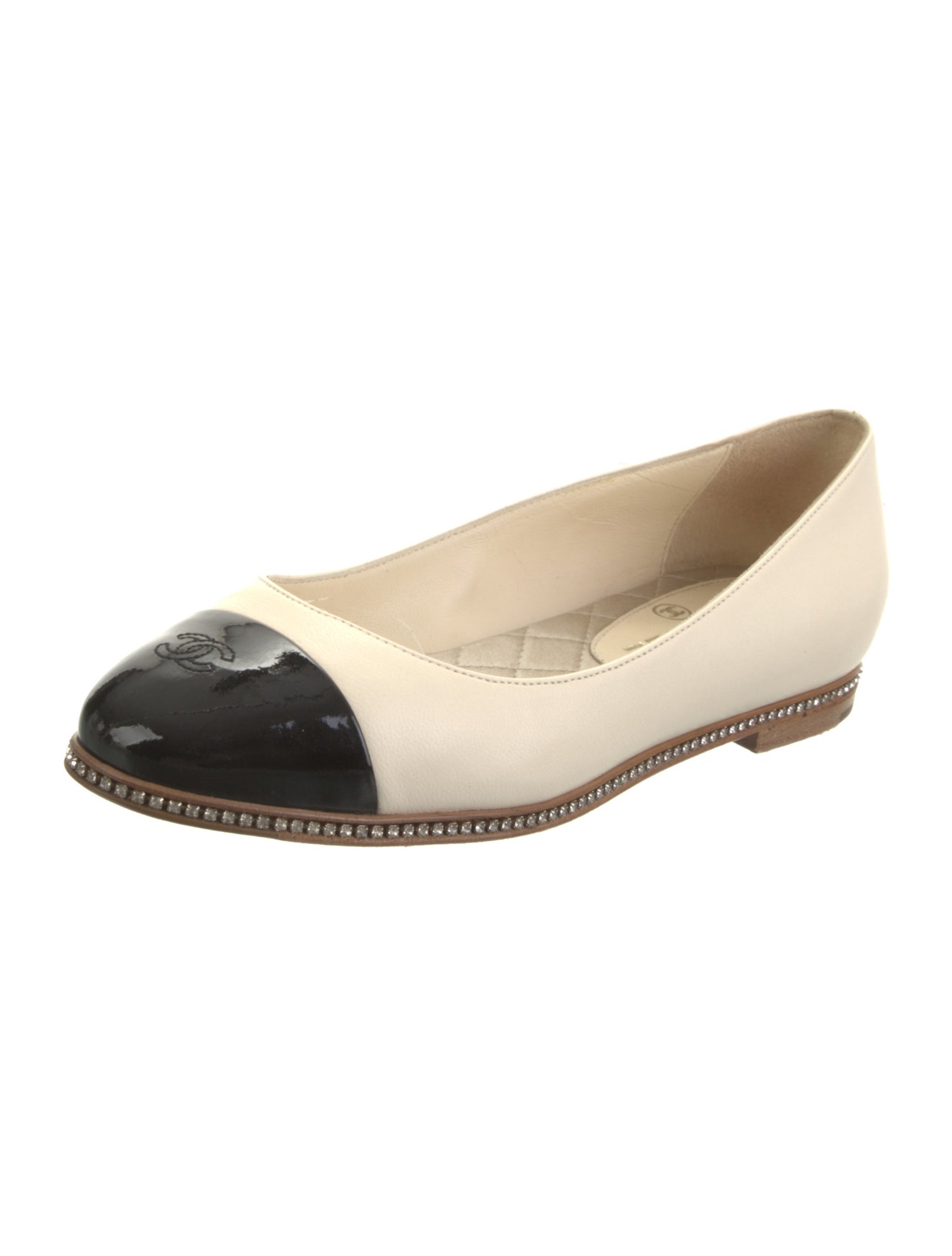 Chanel Interlocking CC Logo Leather Flats