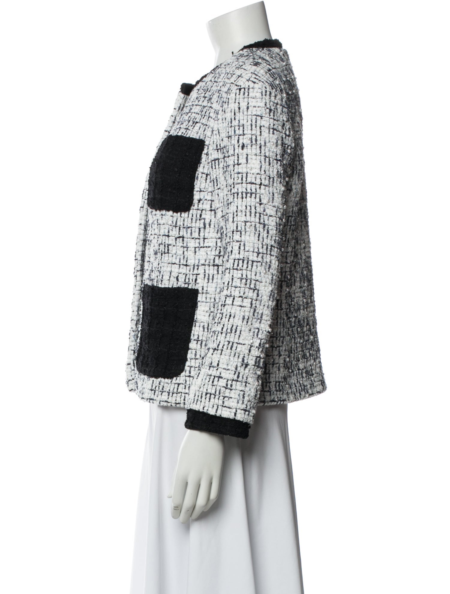 Chanel 2022 Tweed Pattern Jacket