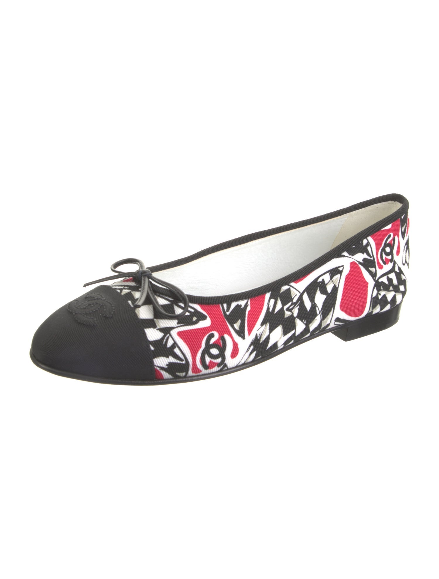 Chanel 2023 Interlocking CC Logo Ballet Flats