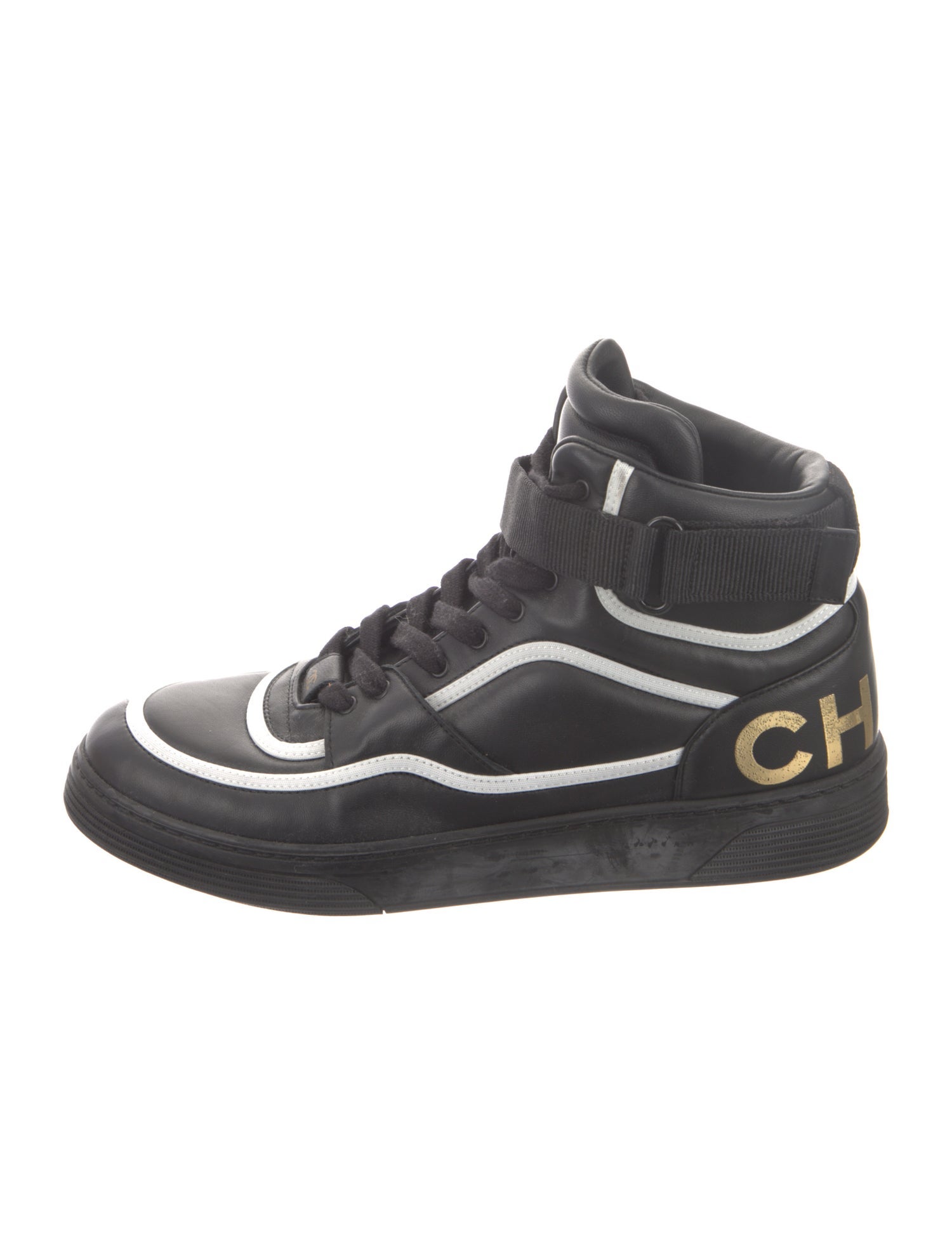 Chanel 2019 Interlocking CC Logo Sneakers