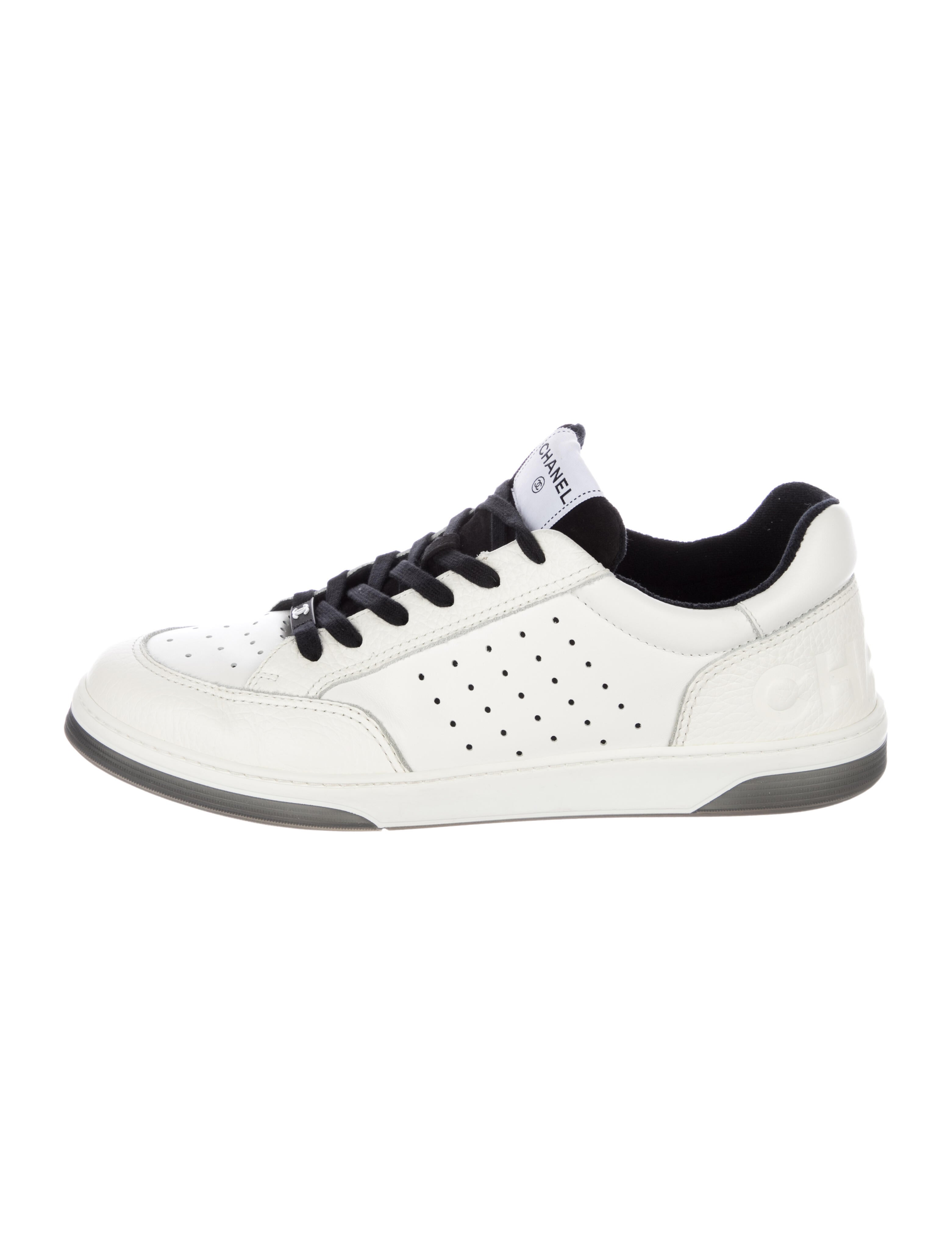 Chanel 2022 Interlocking CC Logo Athletic Sneakers