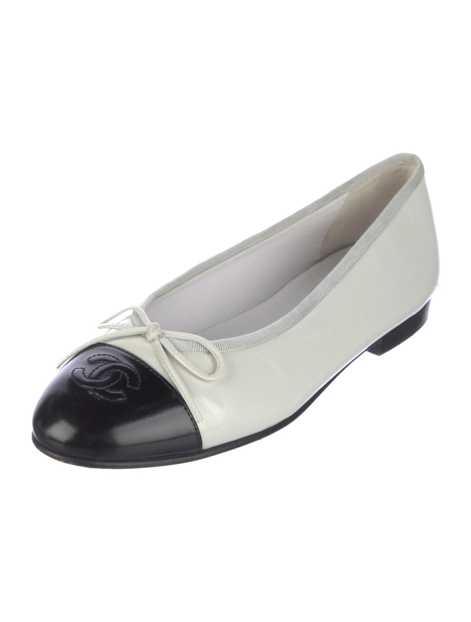 Chanel Vintage Interlocking CC Logo Ballet Flats