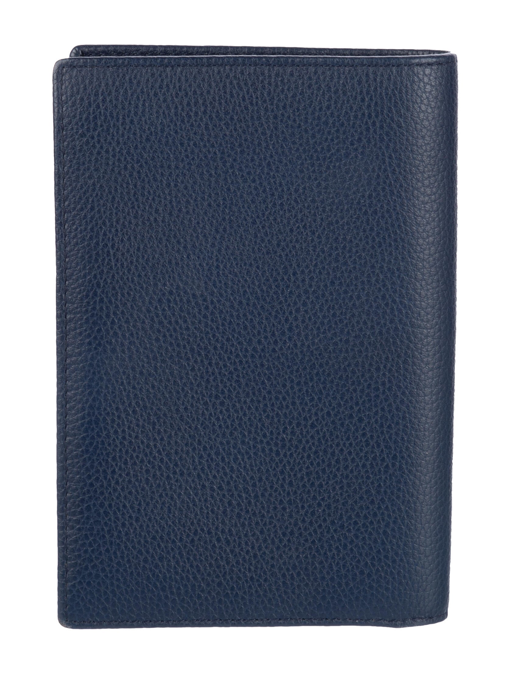 Chanel 2018-2019 Interlocking CC Logo Wallet