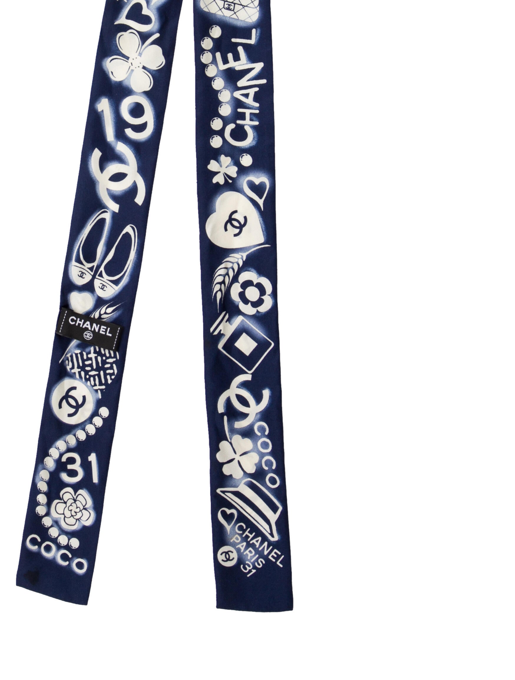 Silk Interlocking CC Logo Scarf