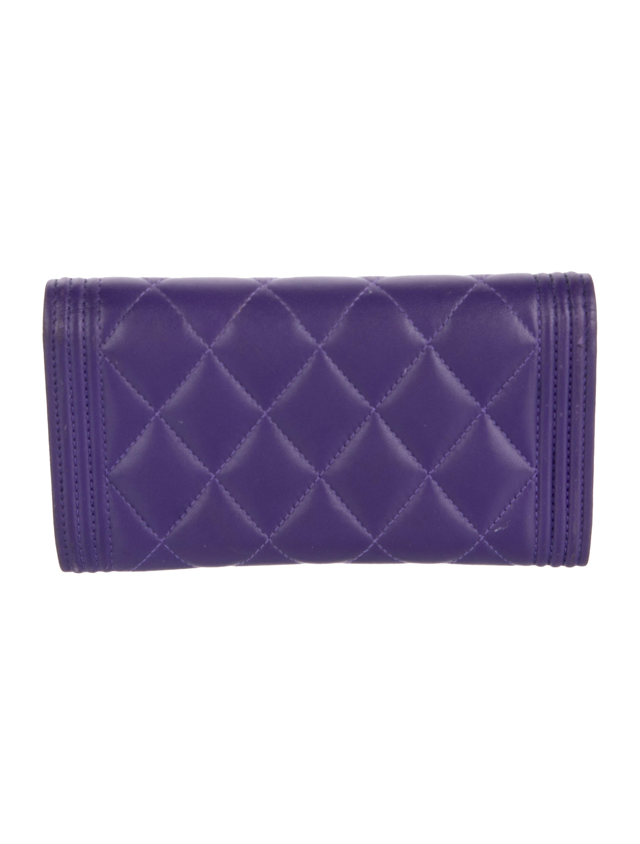 Chanel 2019 Interlocking CC Logo Continental Wallet