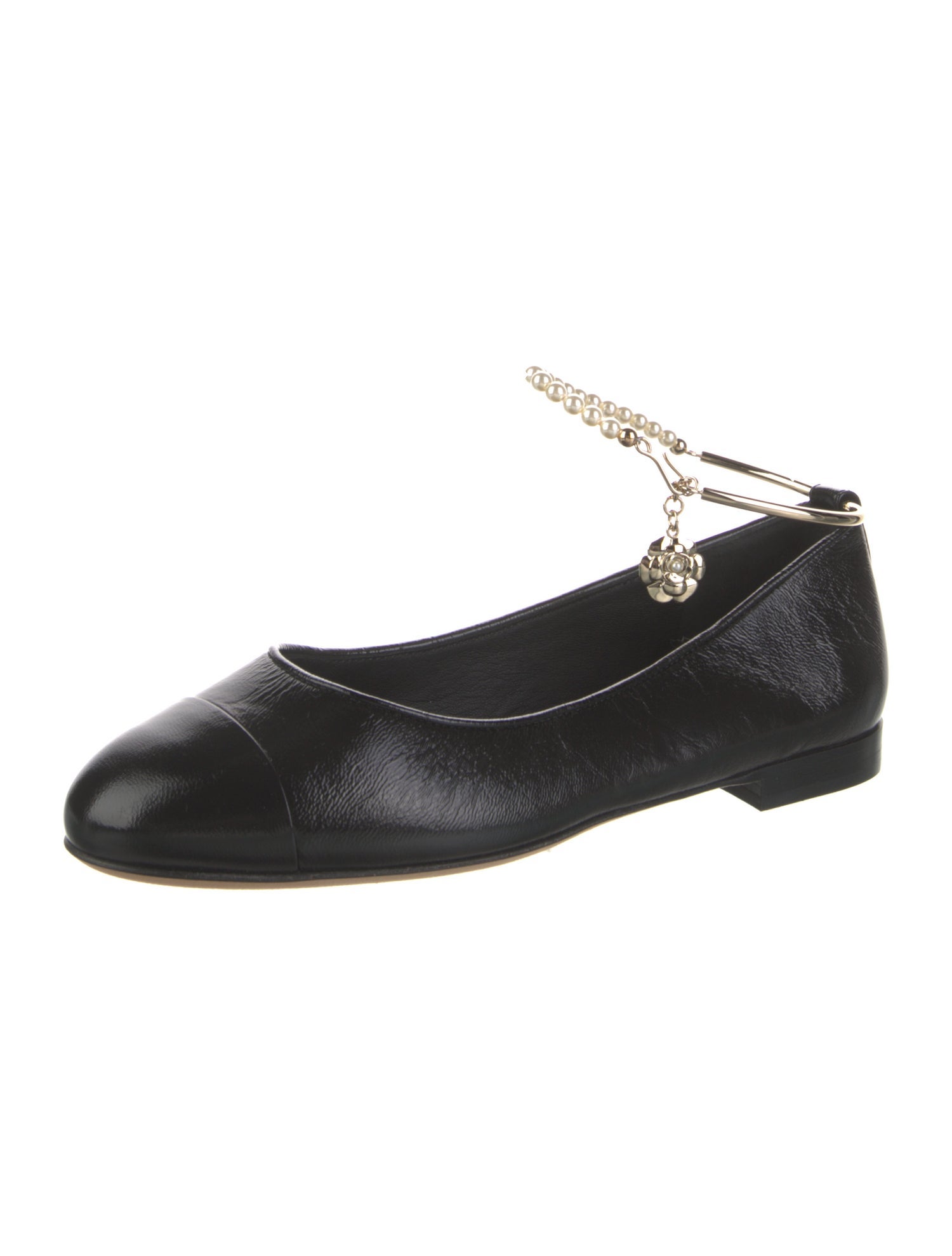 Chanel Interlocking CC Logo Leather Ballet Flats