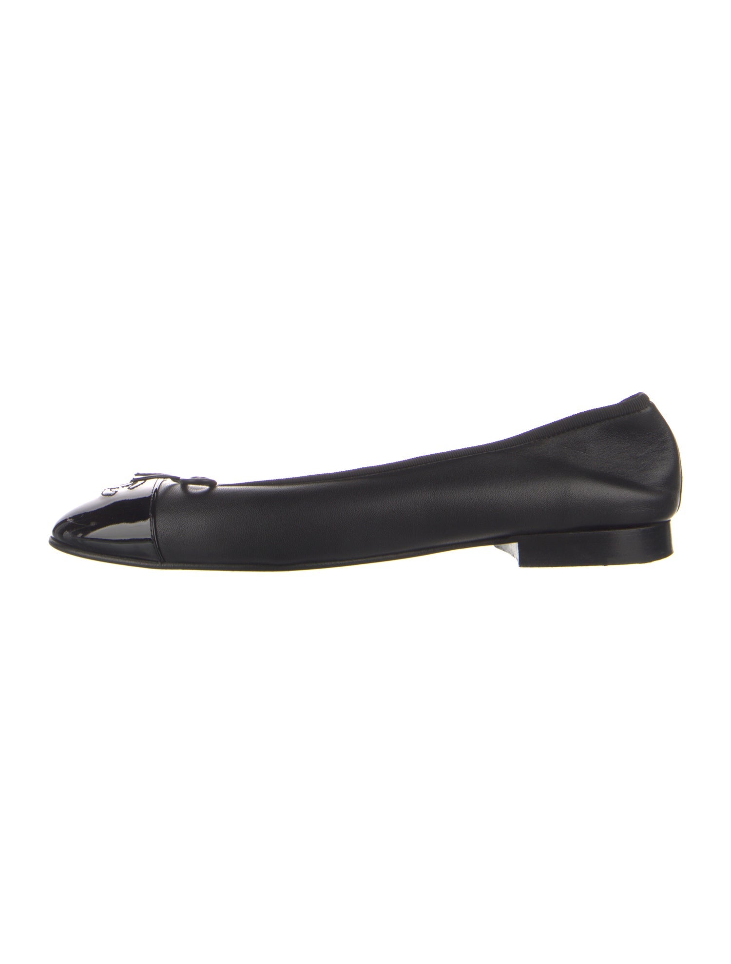 Chanel 2024 Interlocking CC Logo Ballet Flats