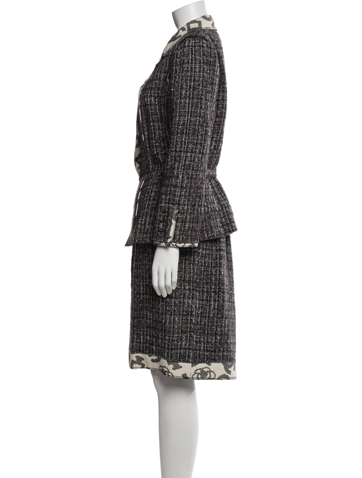 Chanel Vintage 2006 Skirt Suit