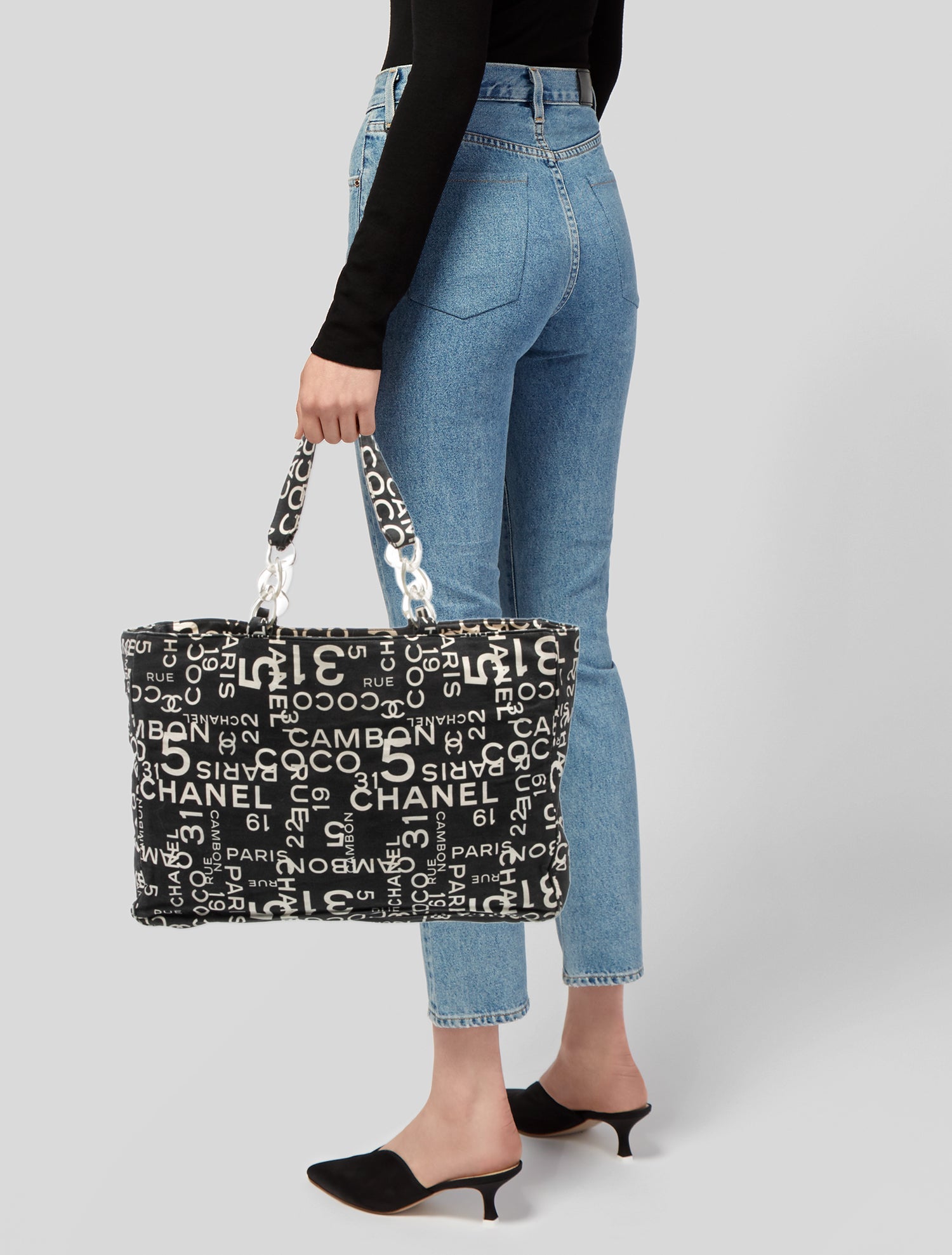 Chanel 31 Rue Cambon Beach Tote