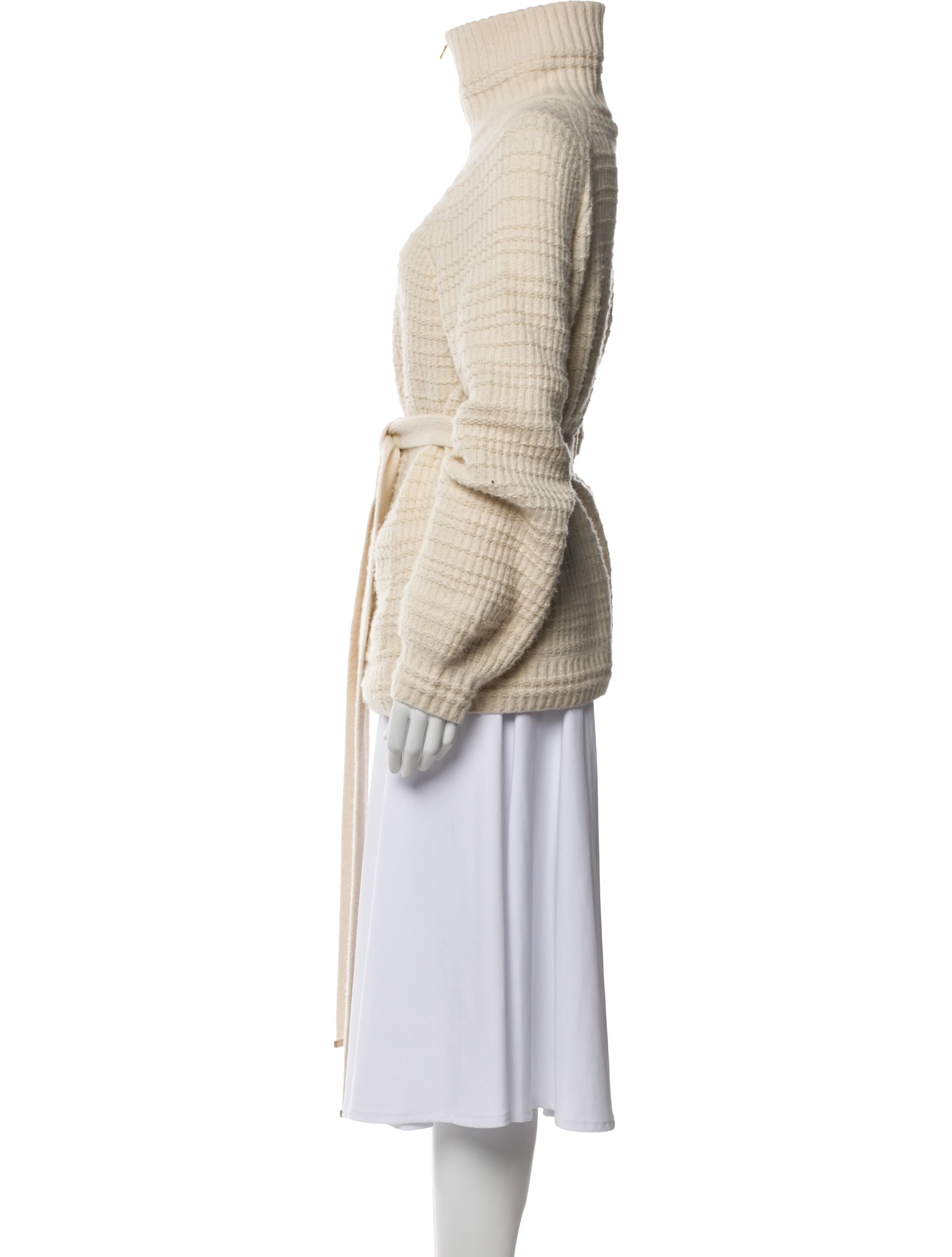 Chanel 2018 Interlocking CC Logo Cardigan