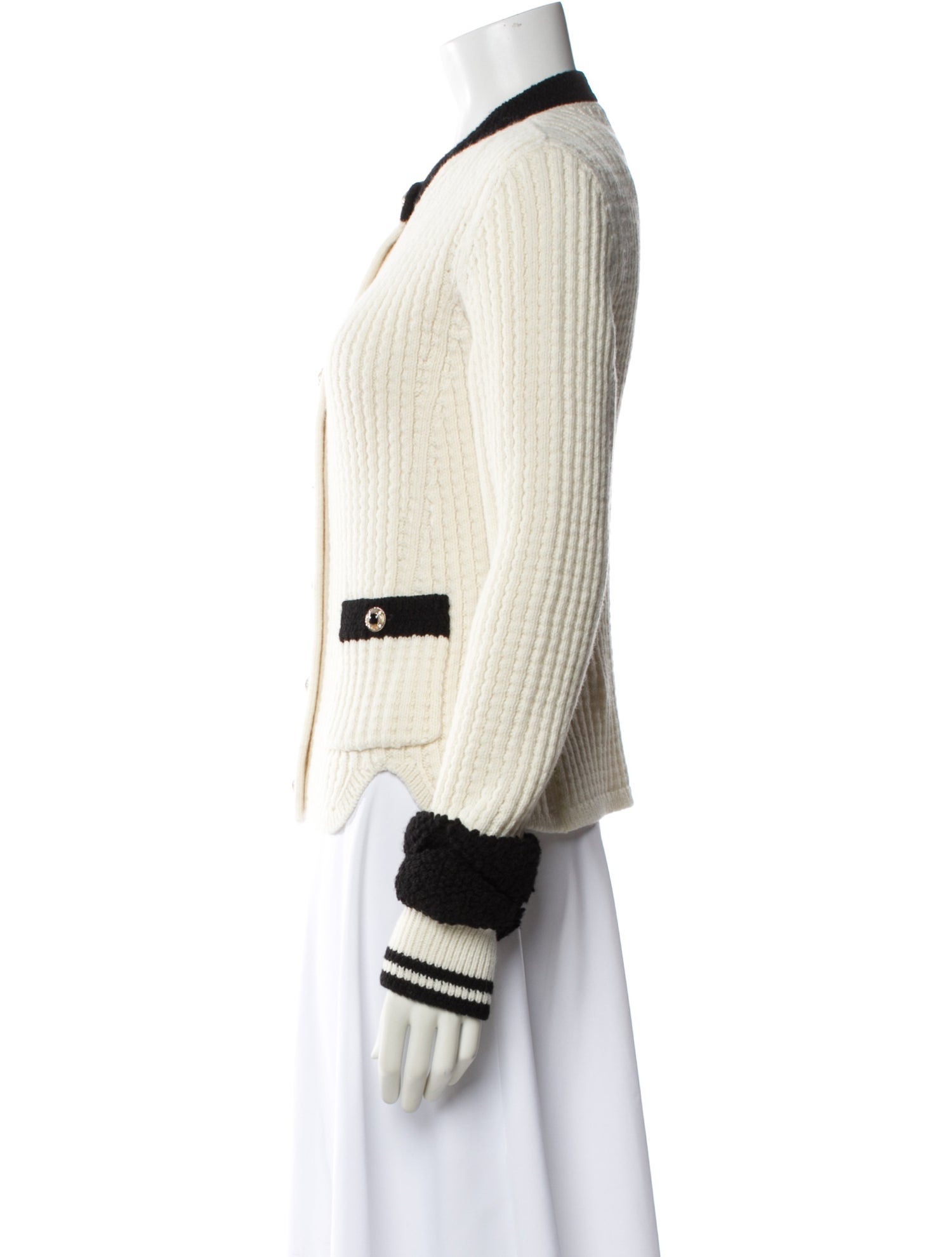 Chanel 2025 Coco Neige Sweater