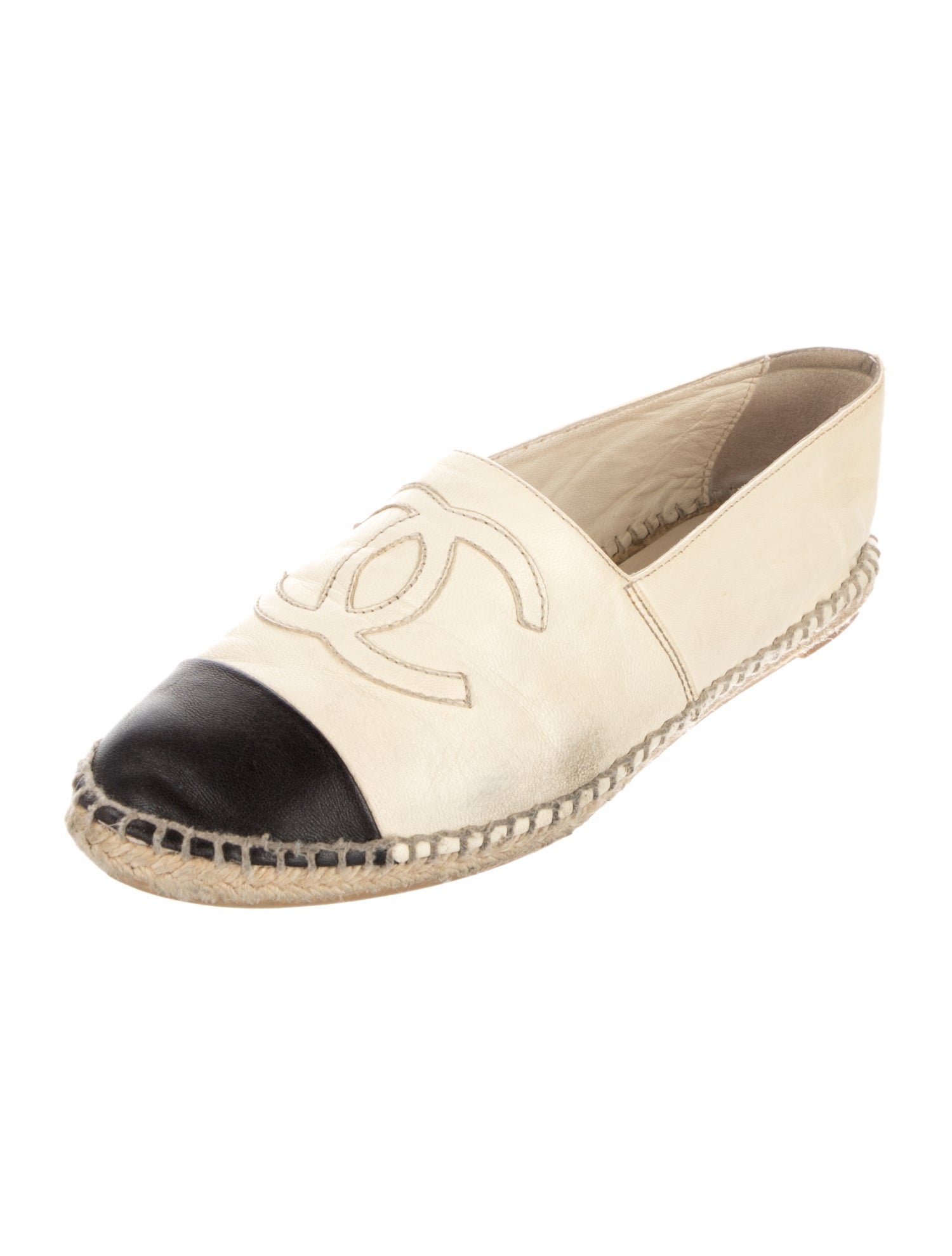 Chanel Interlocking CC Logo Leather Espadrilles