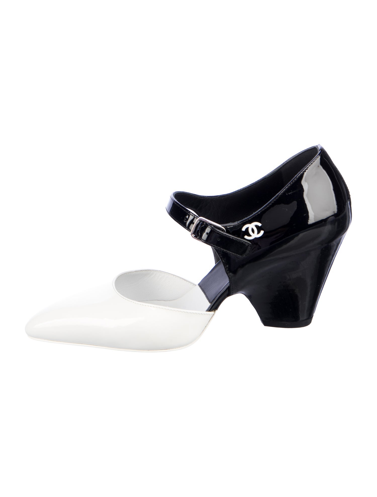 Chanel 2020 Interlocking CC Logo D'Orsay Pumps