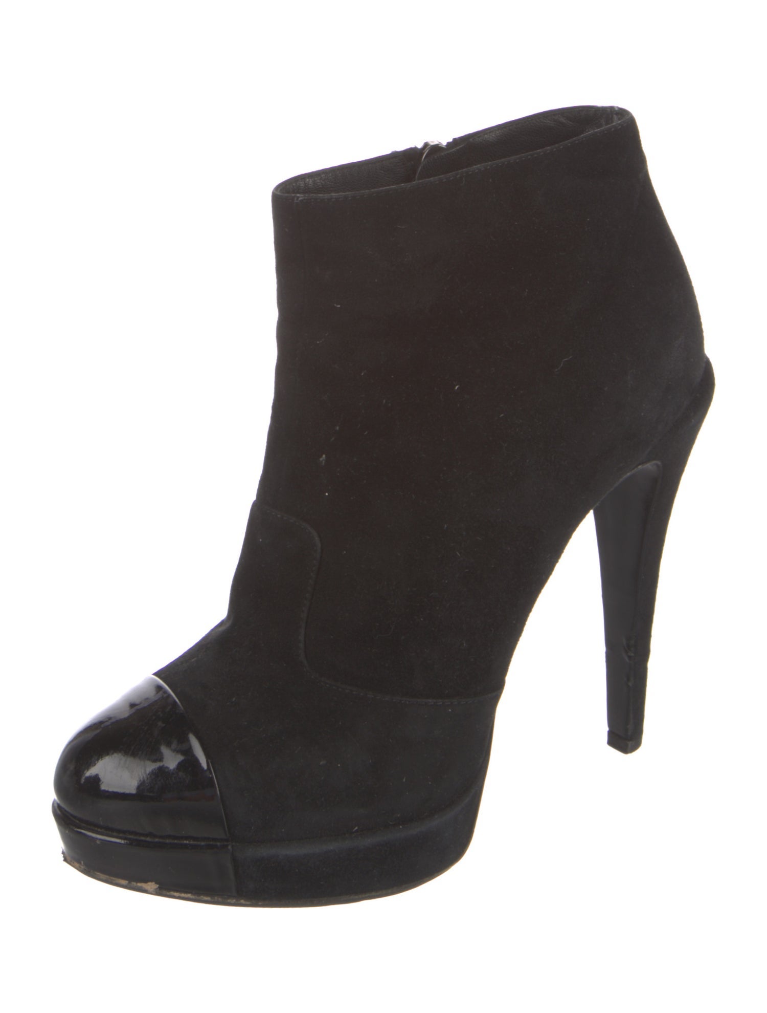 Chanel g27830 Interlocking CC Logo Boots