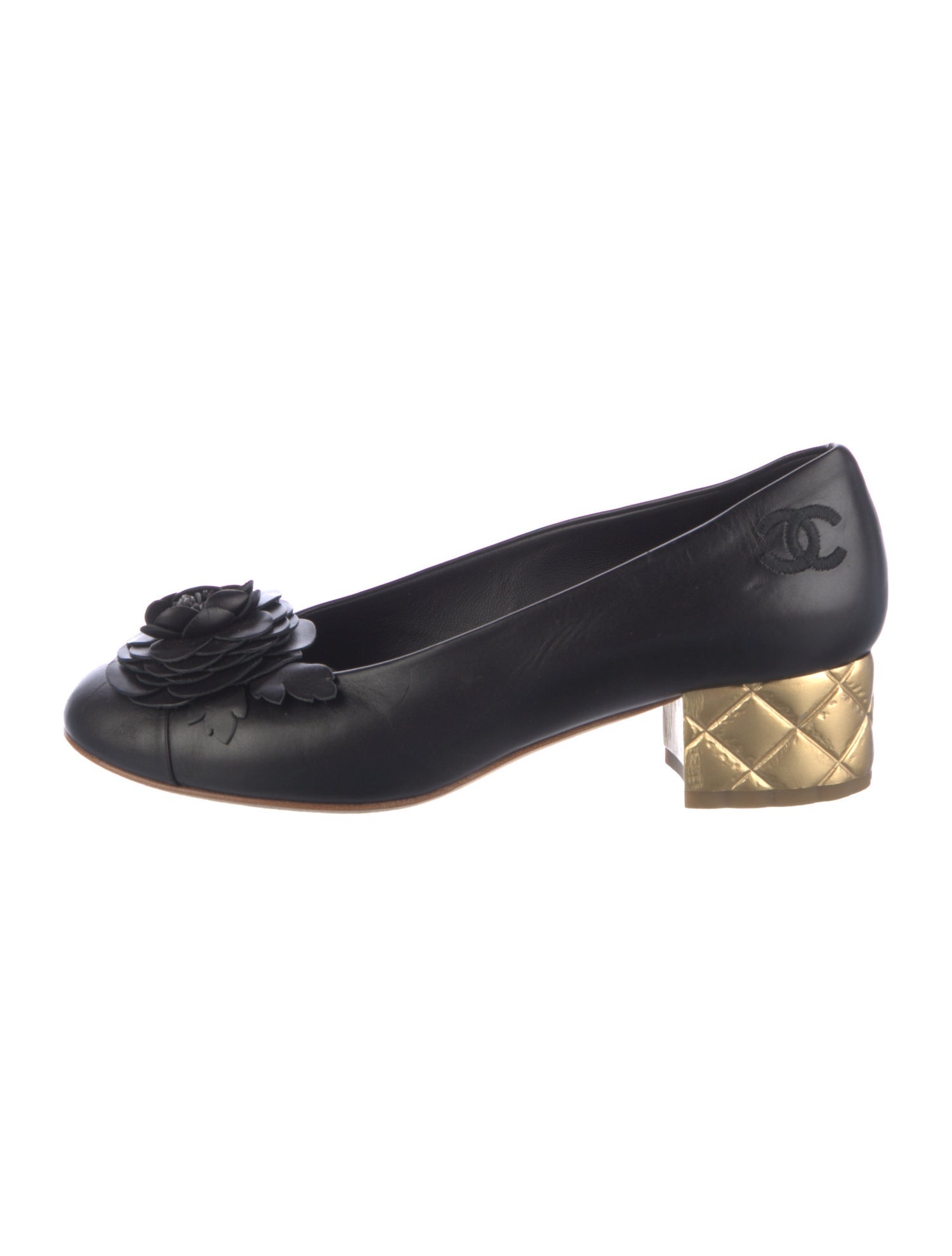 Chanel 2015 Interlocking CC Logo Pumps