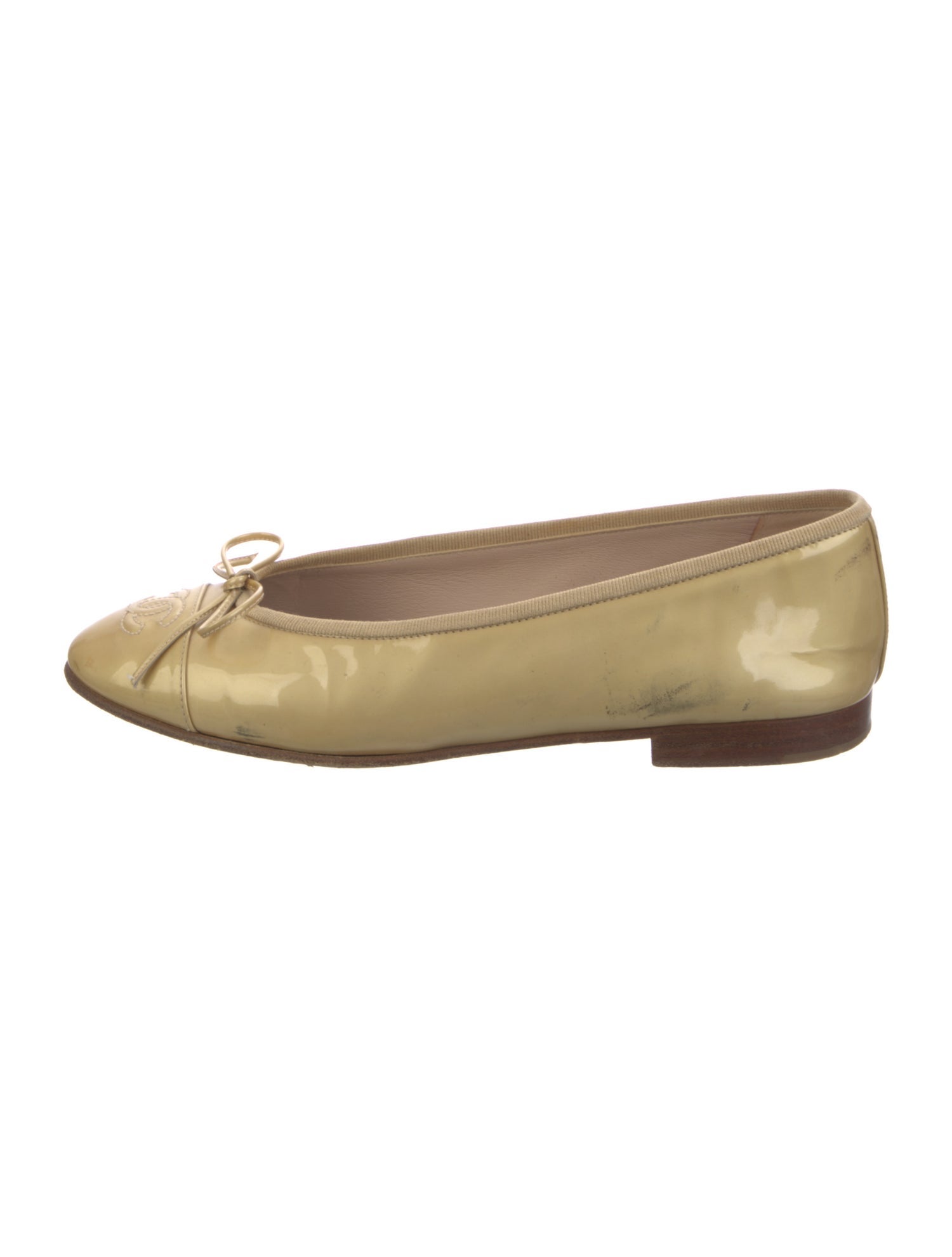 Chanel 2009 Interlocking CC Logo Ballet Flats