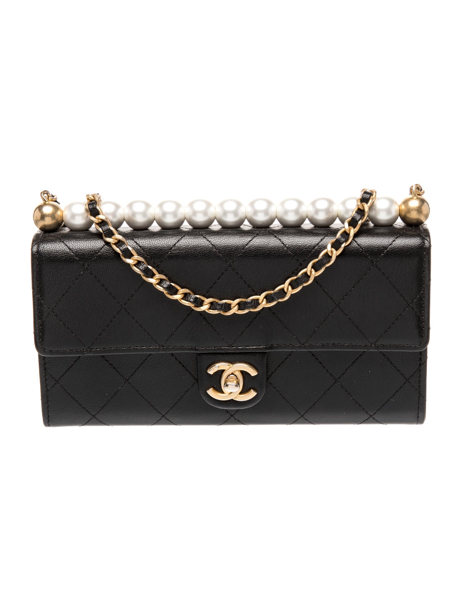 Chanel Chic Pearls Wallet On Chain
