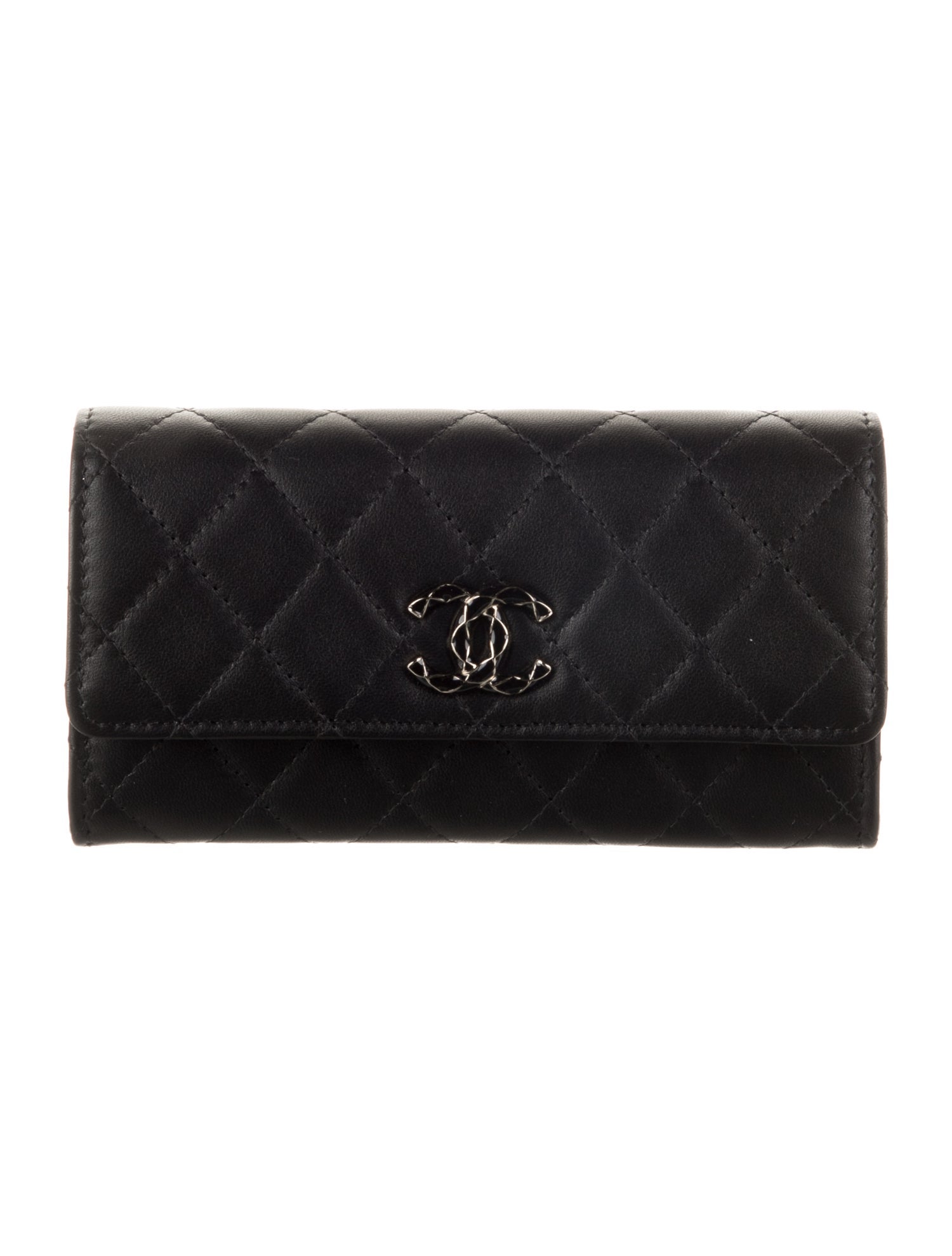 Chanel 2023 Interlocking CC Logo Continental Wallet