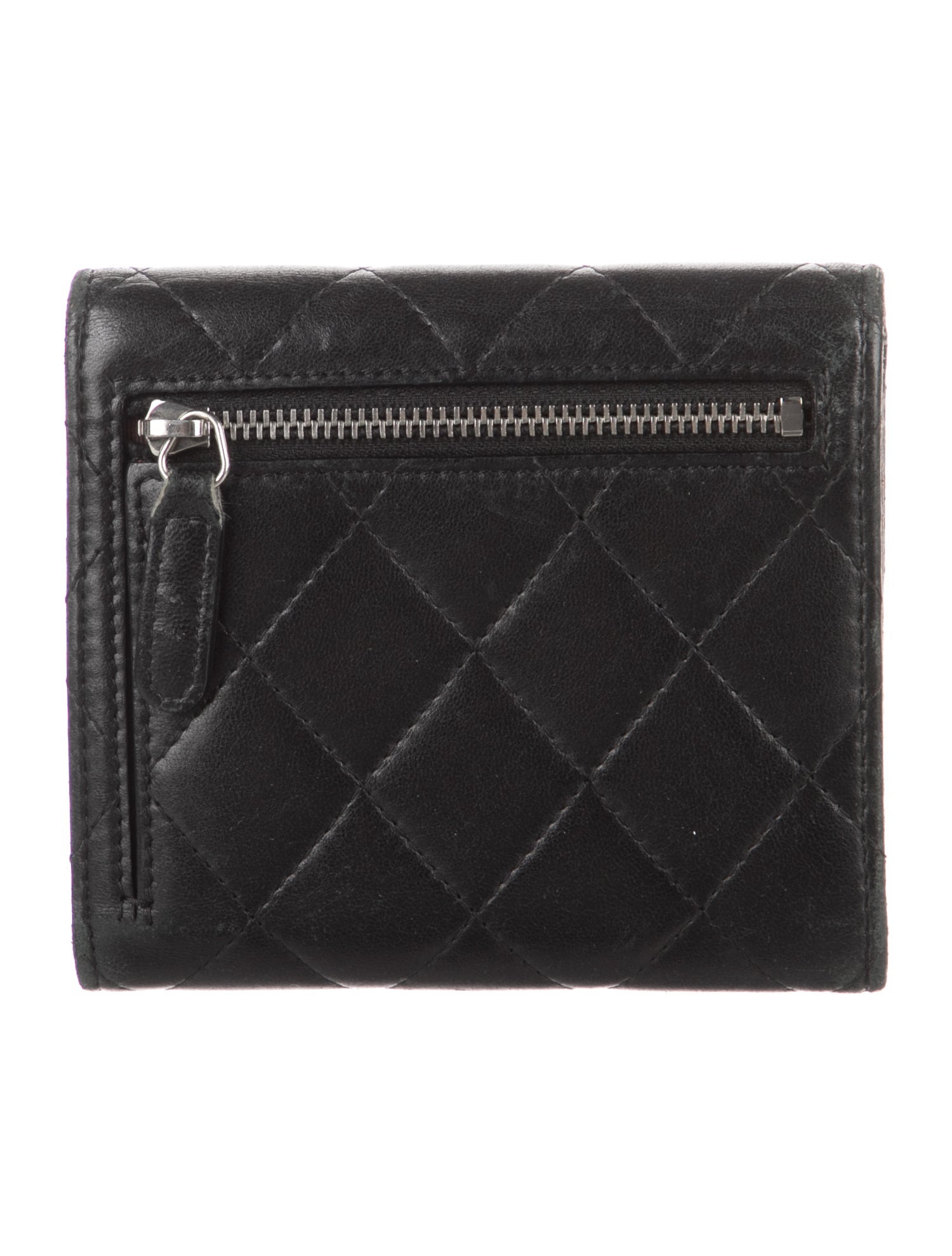 Chanel 2017-2018 Interlocking CC Logo Compact Wallet