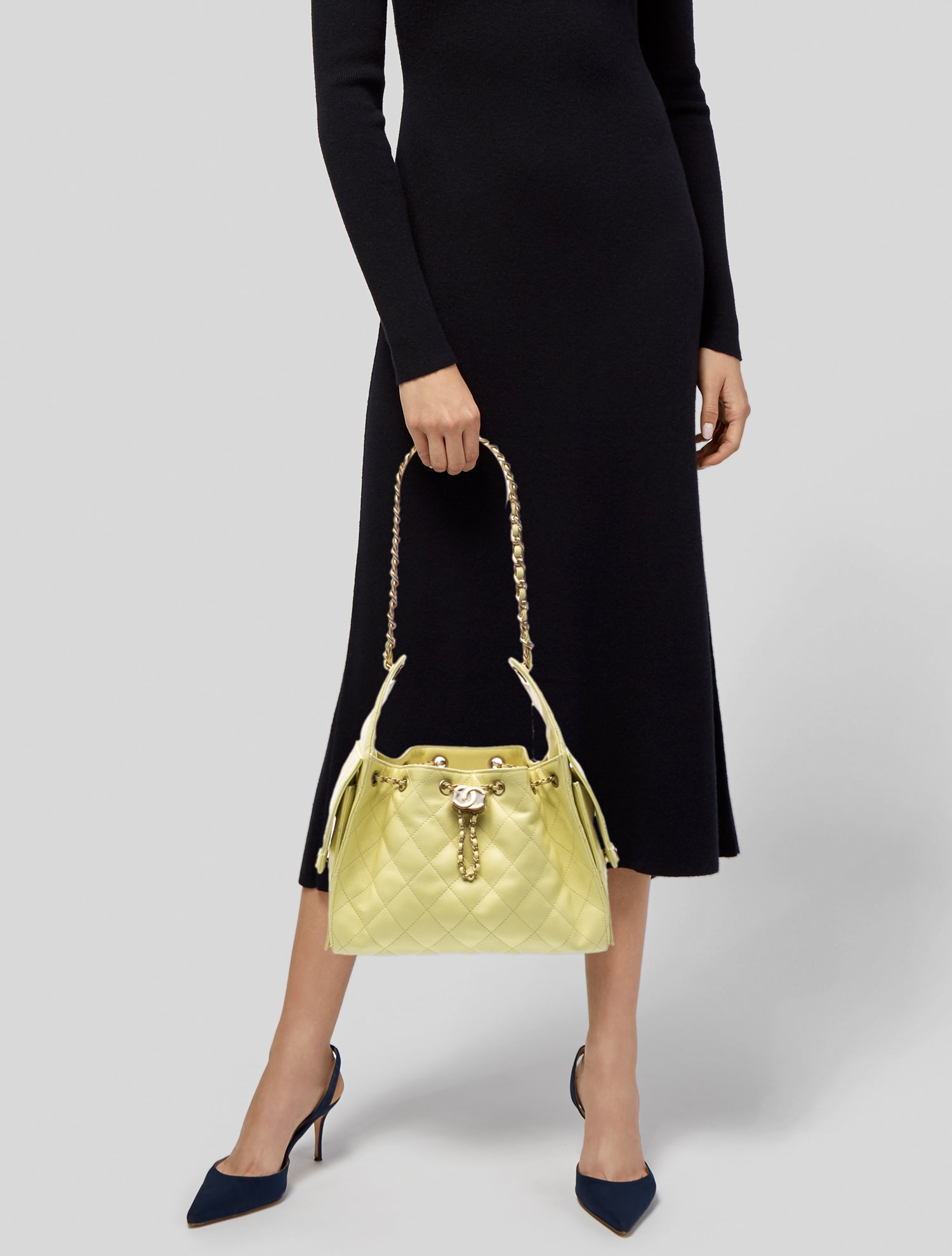 Chanel 2026 Small 25 Hobo w/Tags