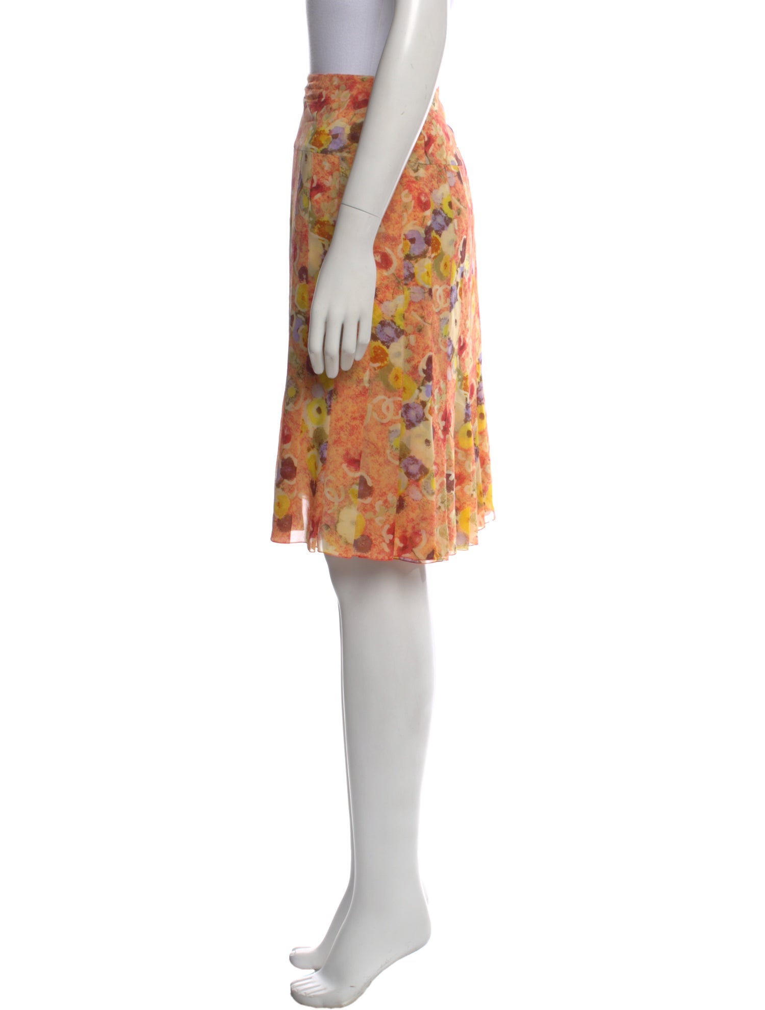 Chanel Vintage Knee-Length Skirt