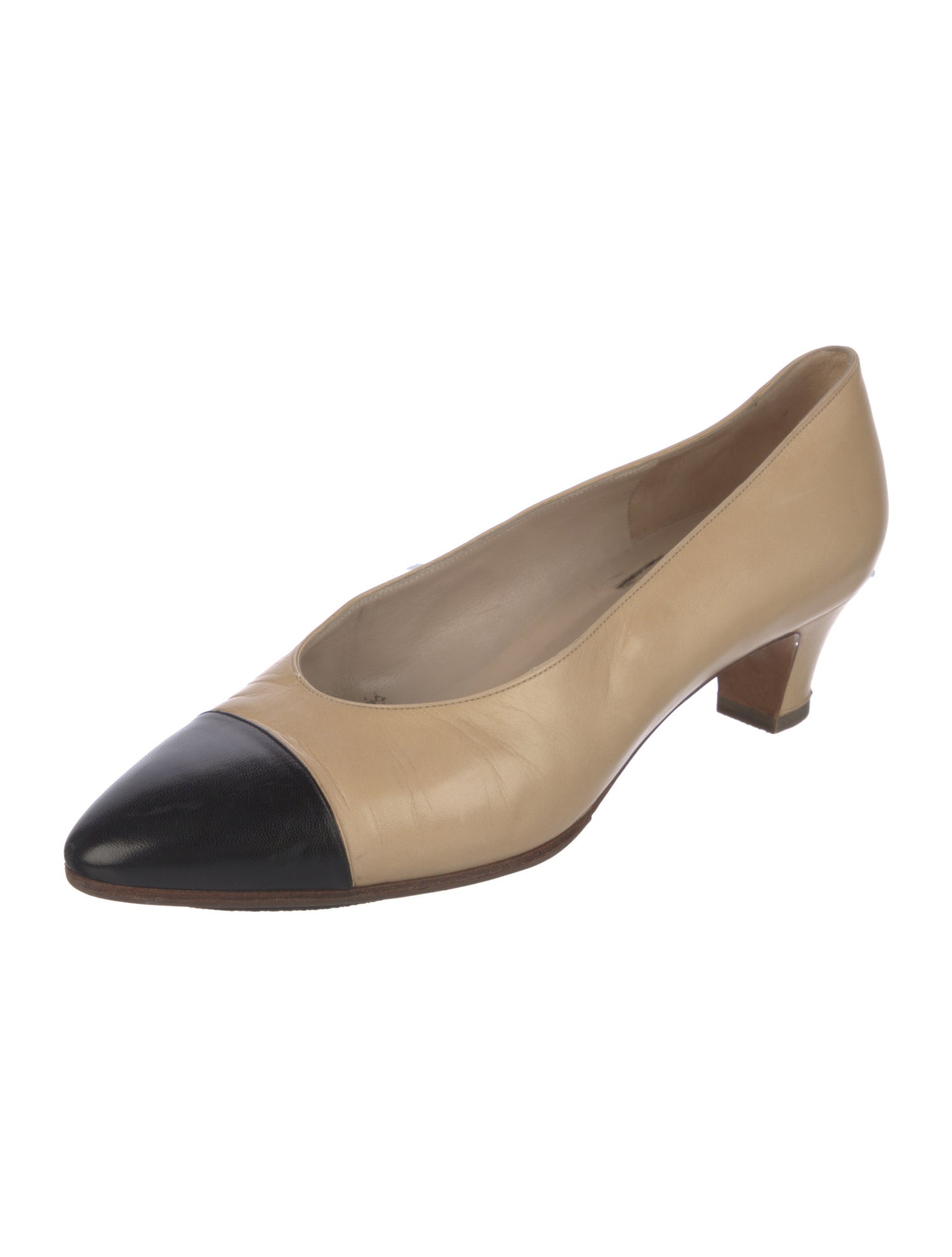 Chanel Vintage Leather Pumps