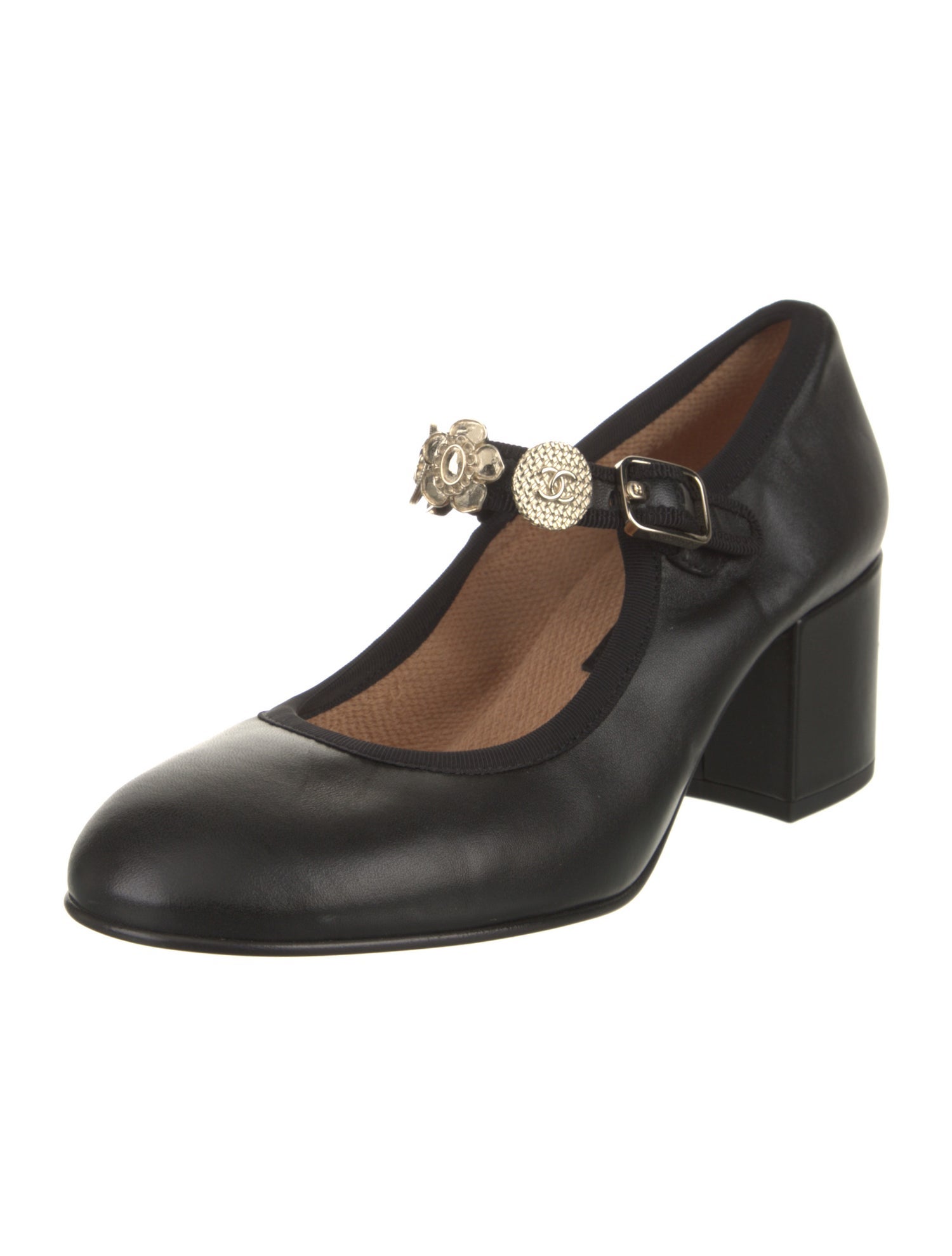Chanel 2024 Interlocking CC Logo Pumps