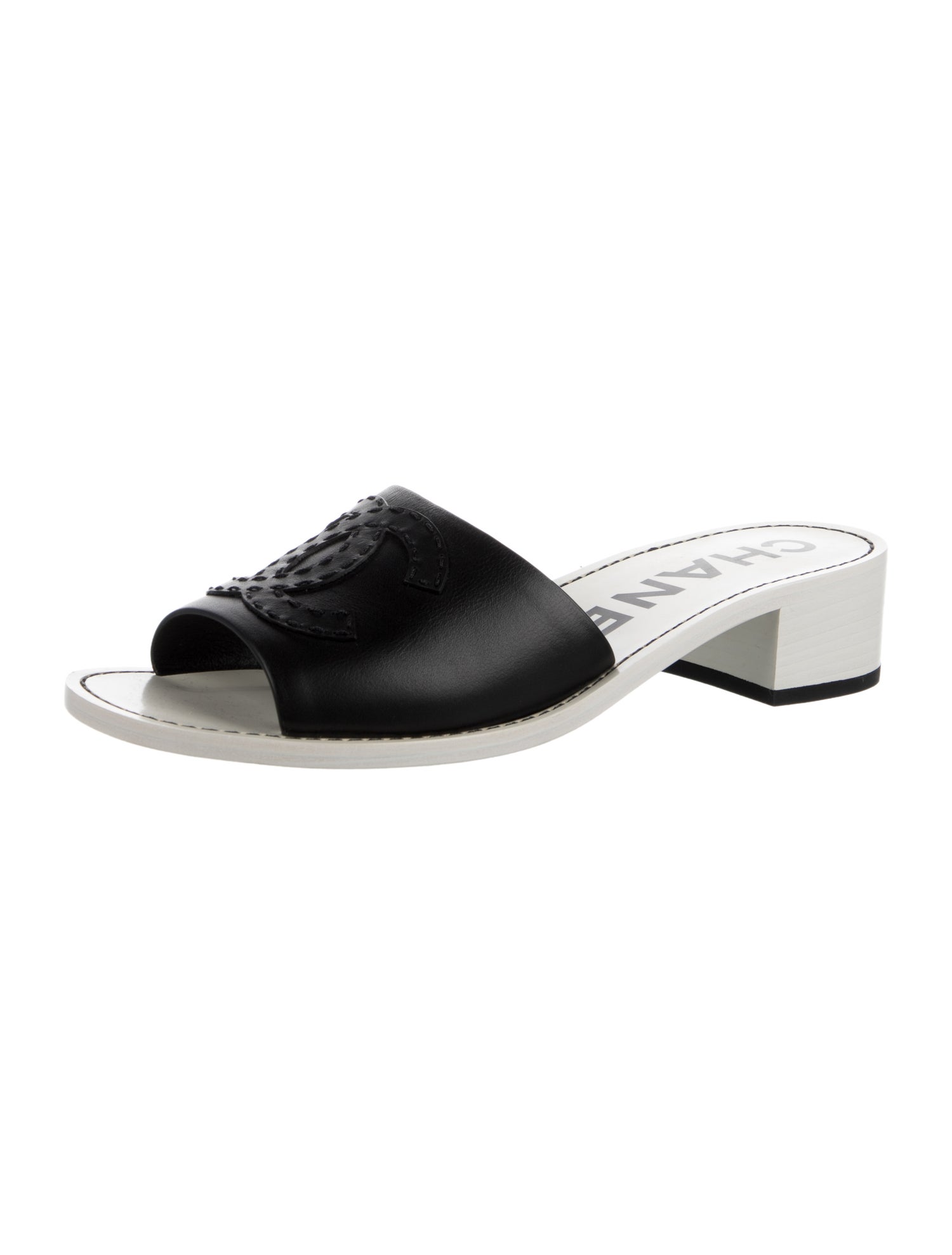 Chanel 2022 Leather Slides