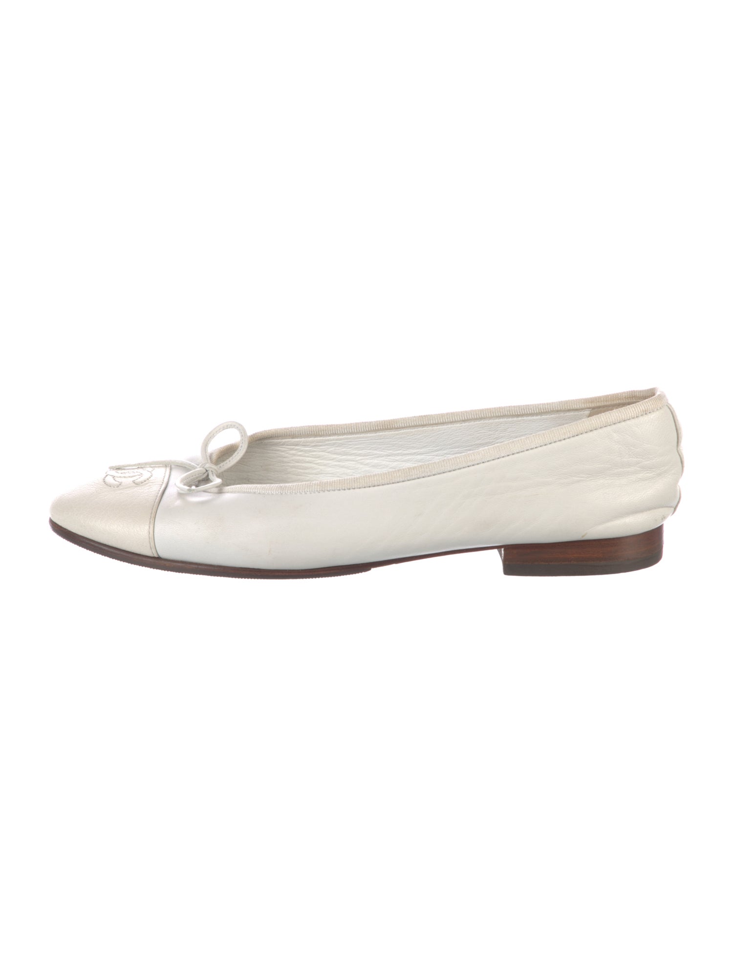 Chanel Vintage Interlocking CC Logo Flats