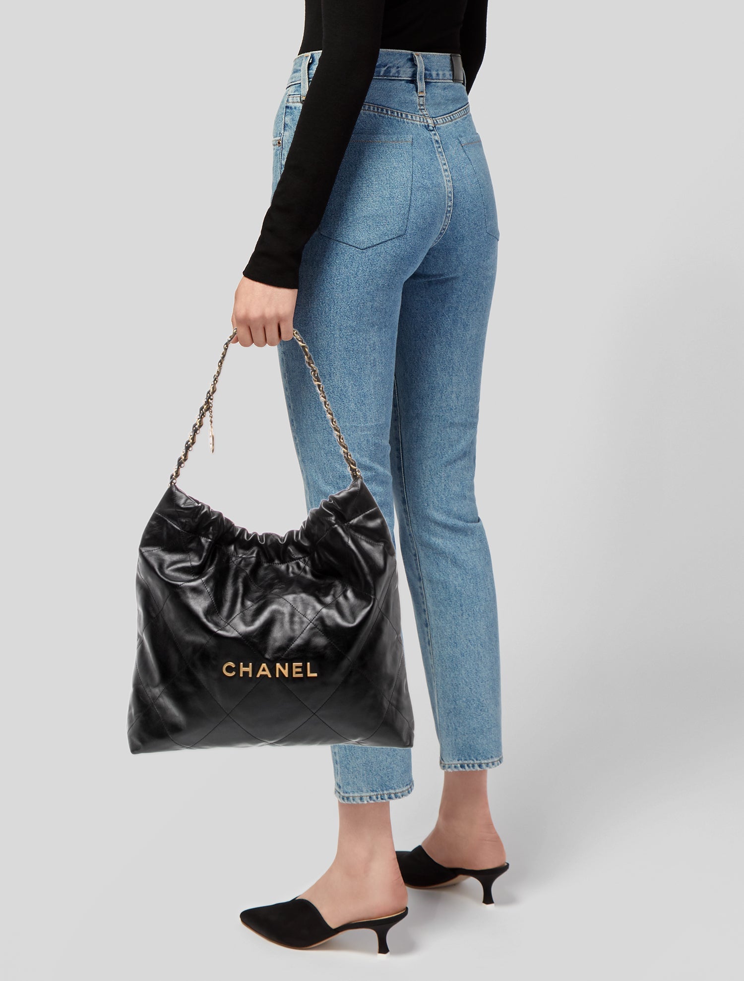 Chanel 22 Hobo