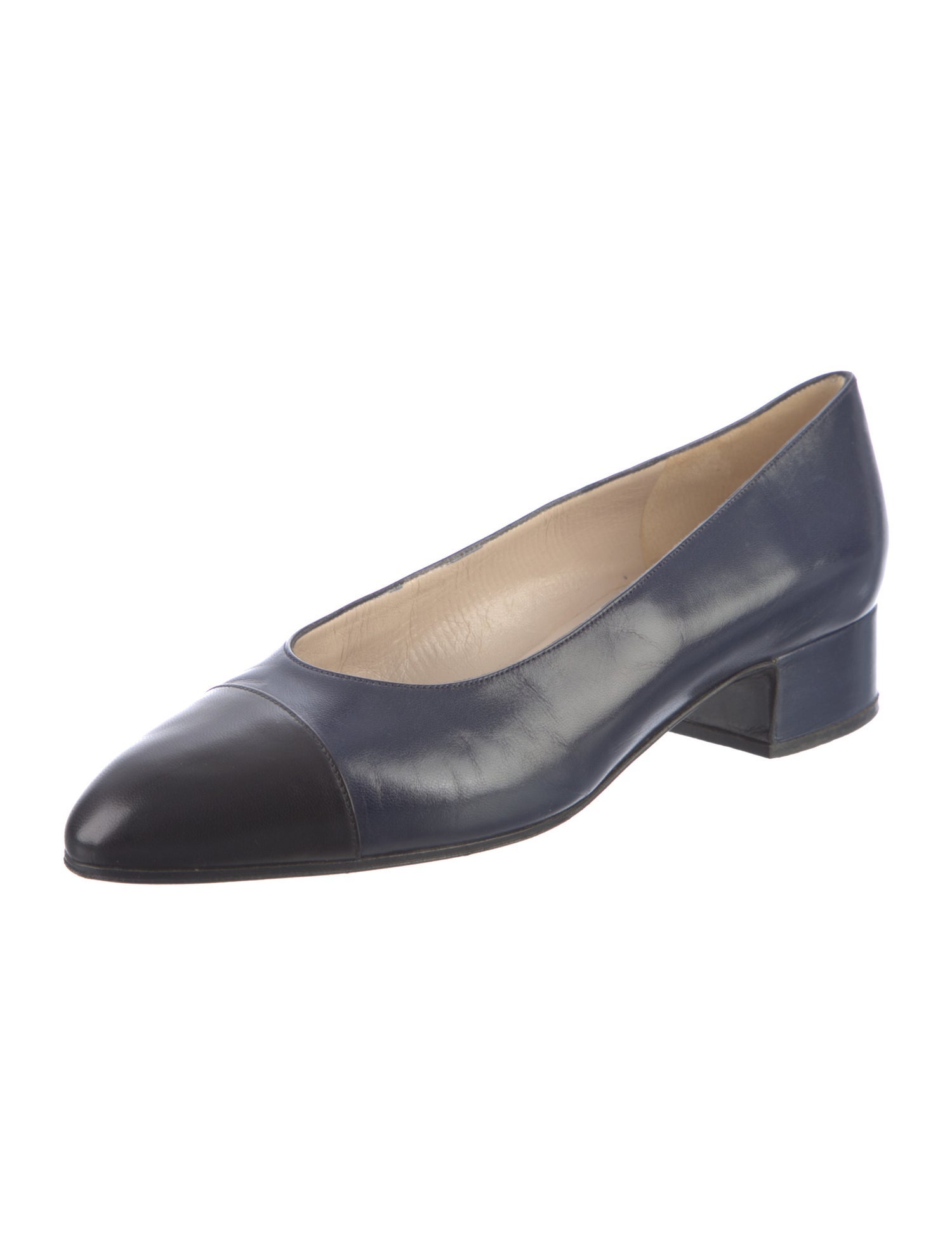 Chanel Interlocking CC Logo Leather Flats