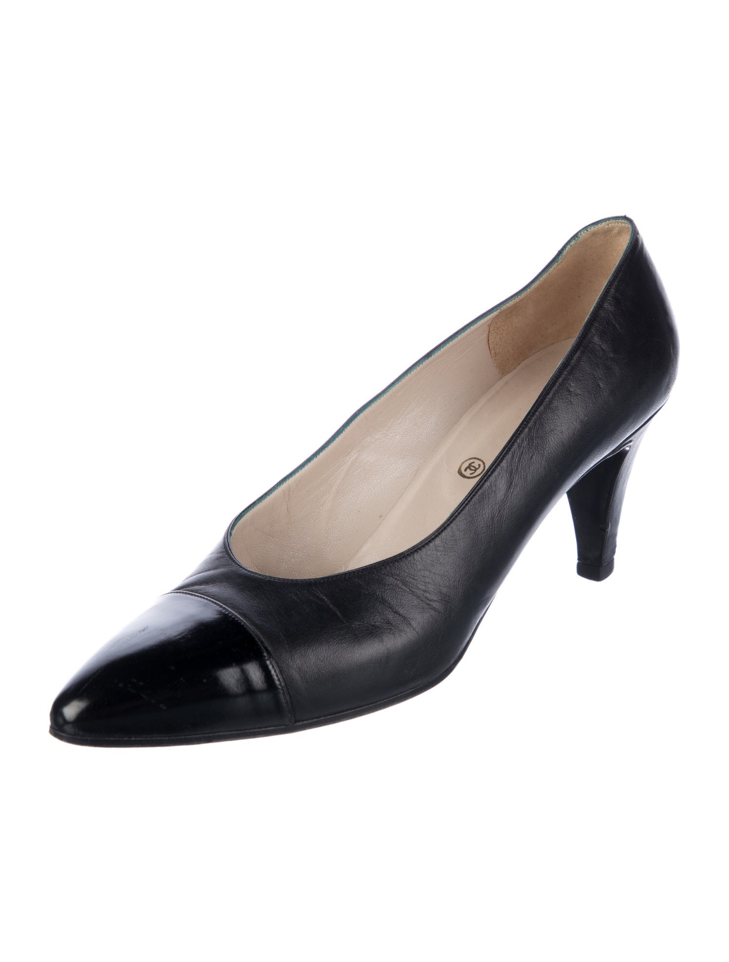Chanel Vintage Interlocking CC Logo Pumps