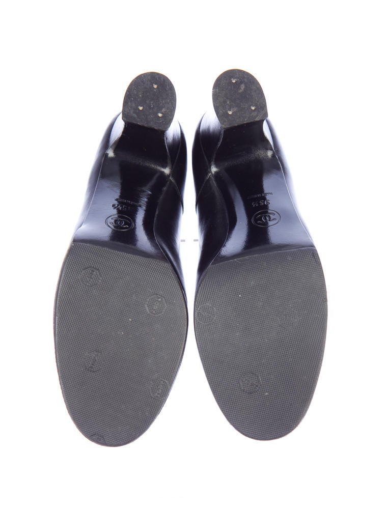 Chanel Mary Jane Pumps Shoes CHA14781 The RealReal