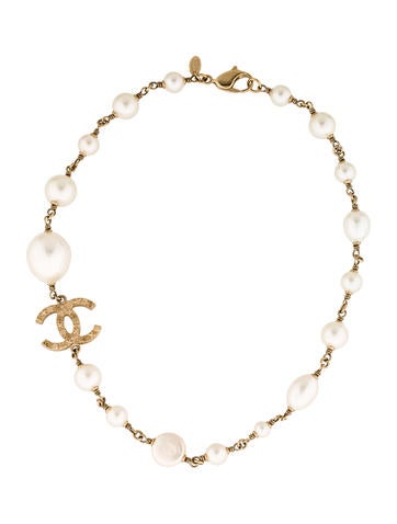Chanel CC & Pearl Strand Necklace
