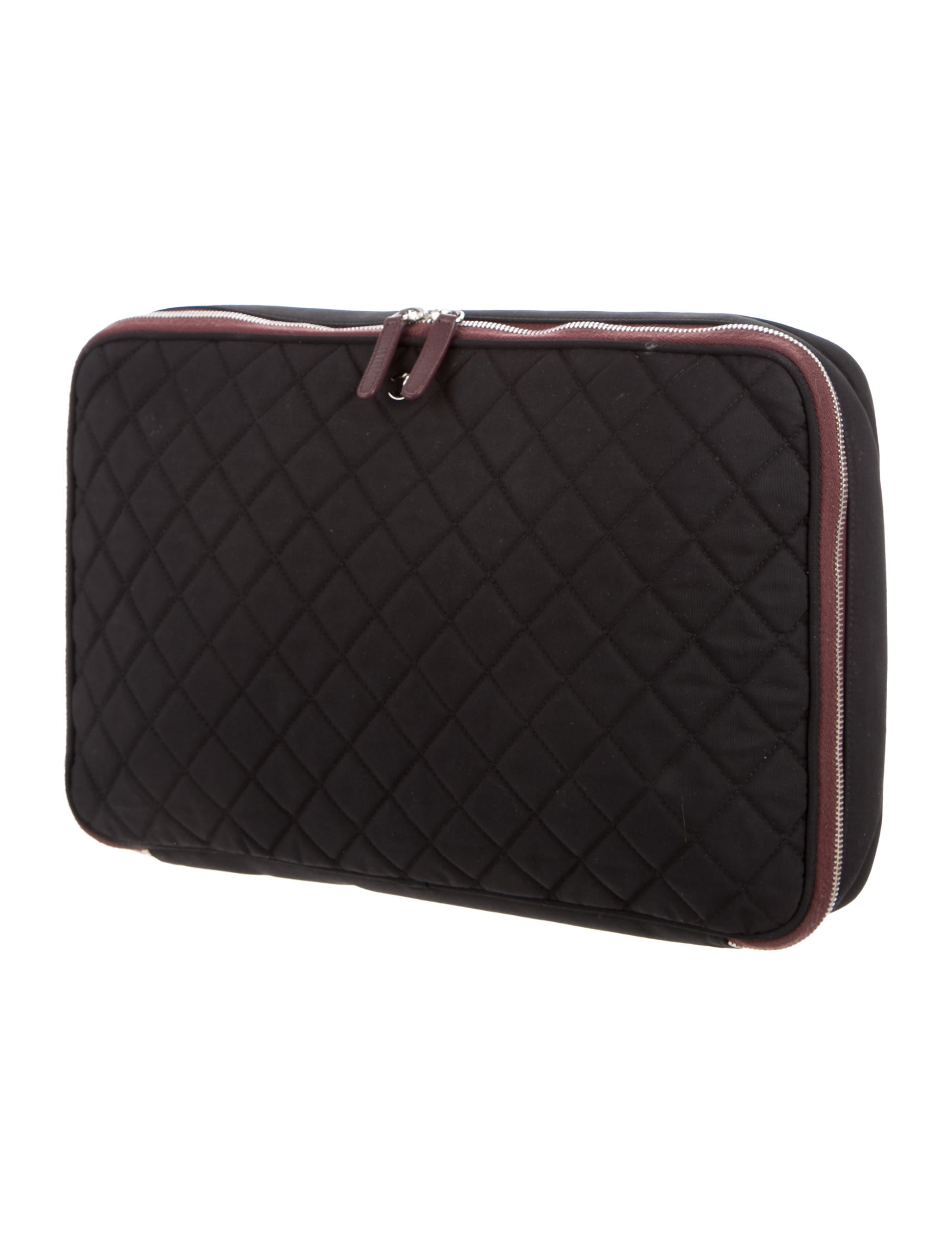 Chanel Quilted Laptop Case Accessories CHA157931 The RealReal