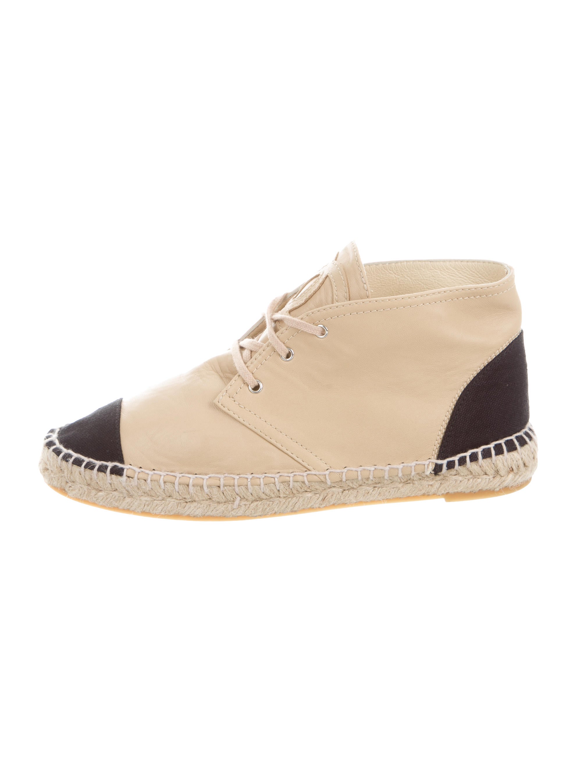 chanel high top sneakers chanel high top espadrille sneakers shoes cha157936 chanel high top sneakers chanel high top espadrille sneakers shoes cha157936