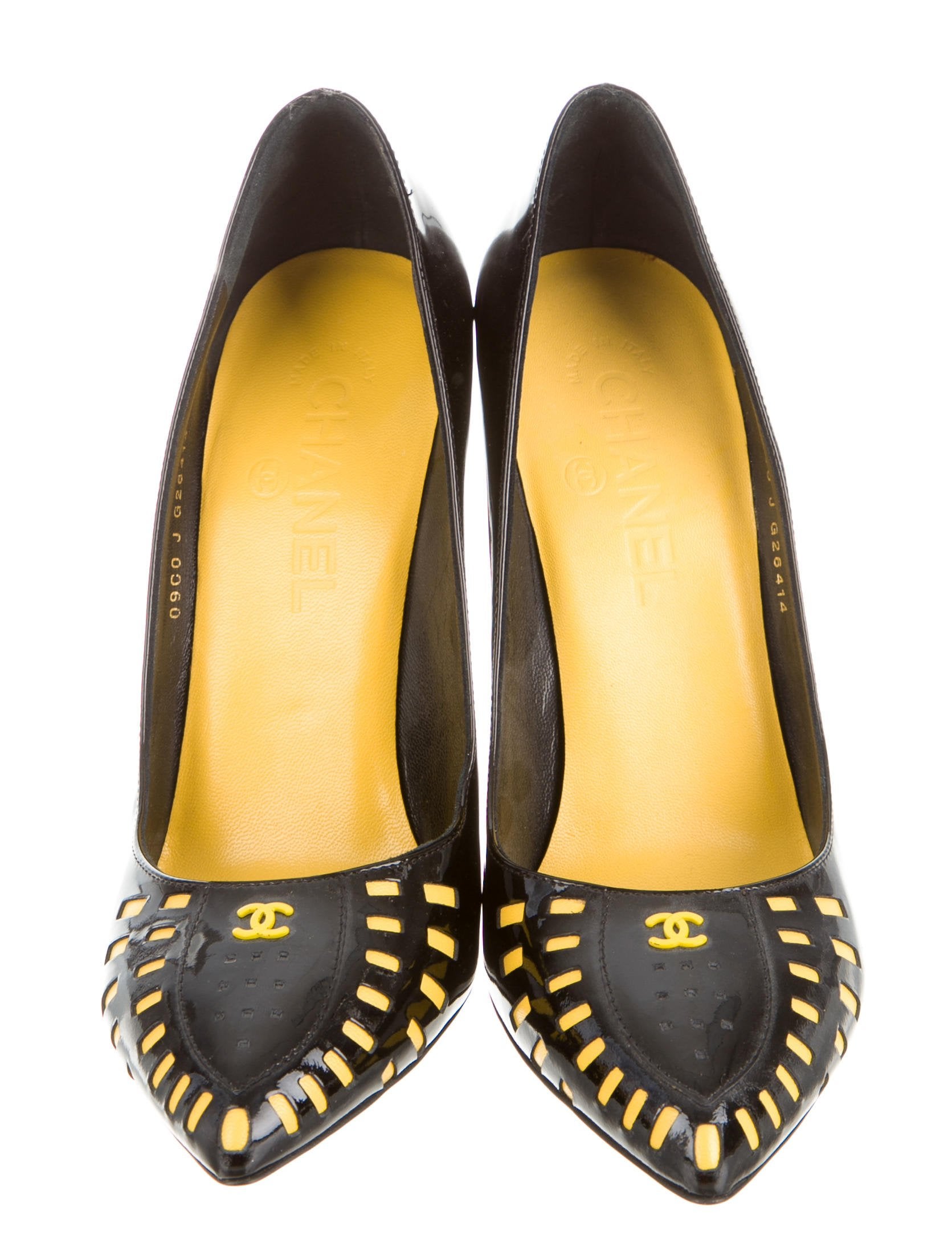 chestnut mini ultra uggs