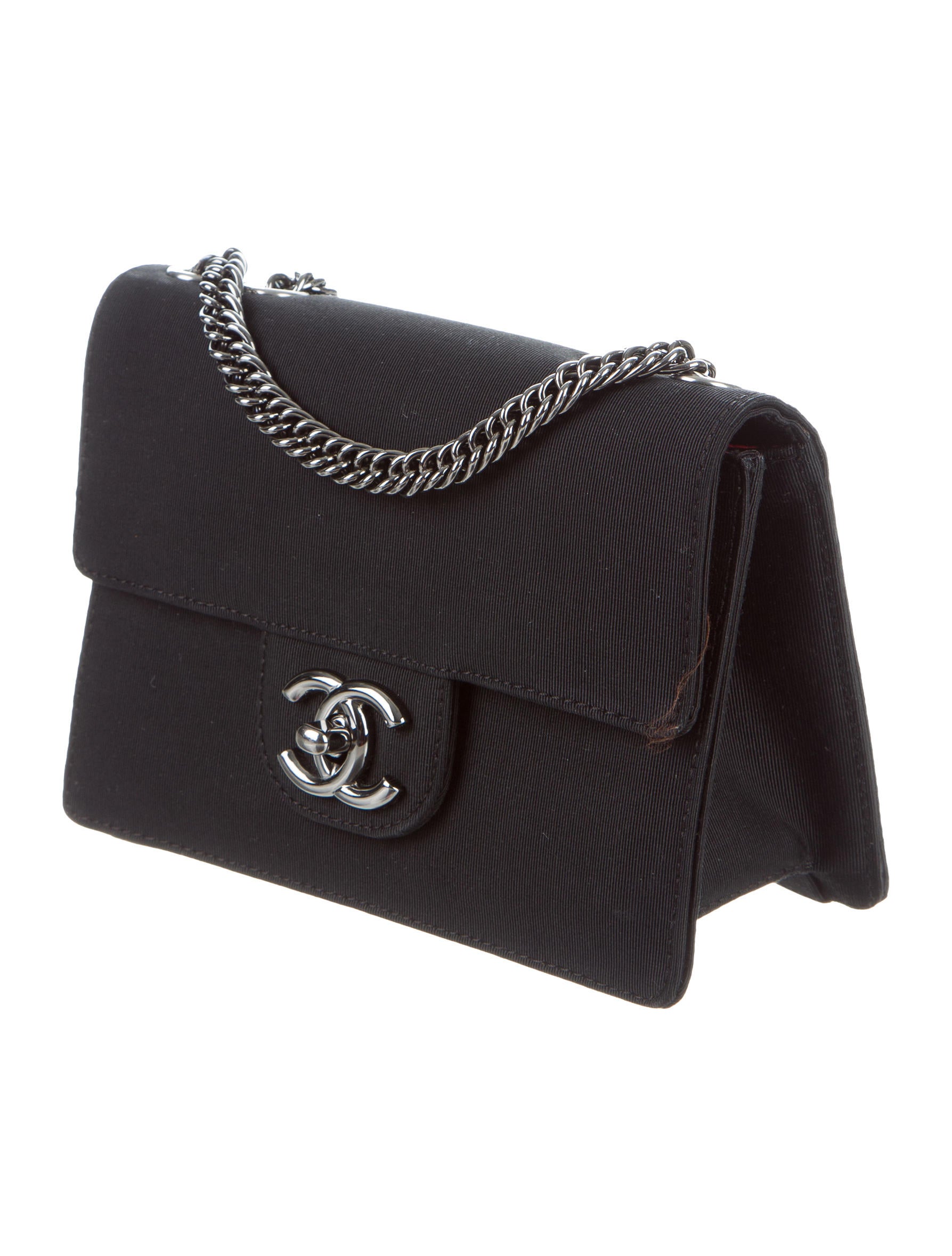 grosgrain chanel classic flap